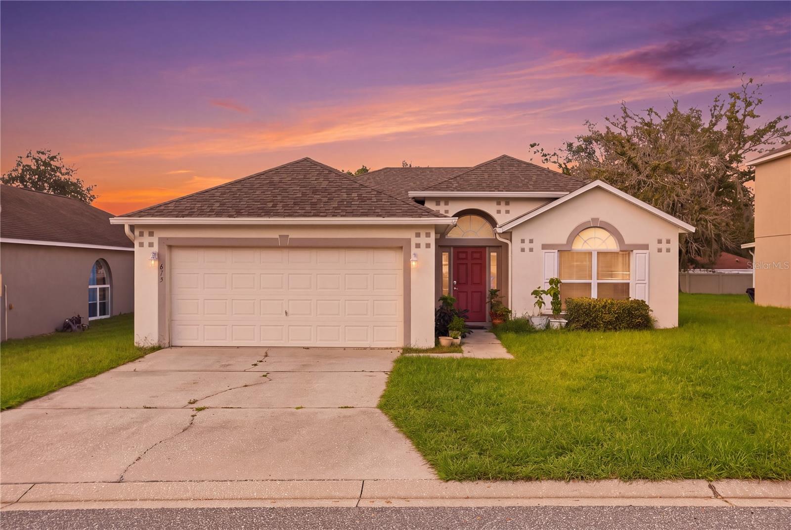 673 LOBELIA DR