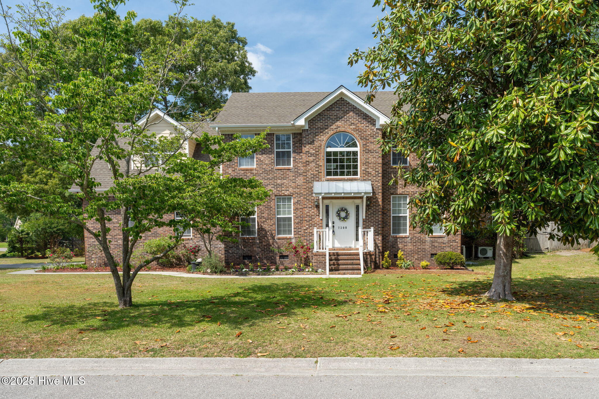 7300 Oyster Lane