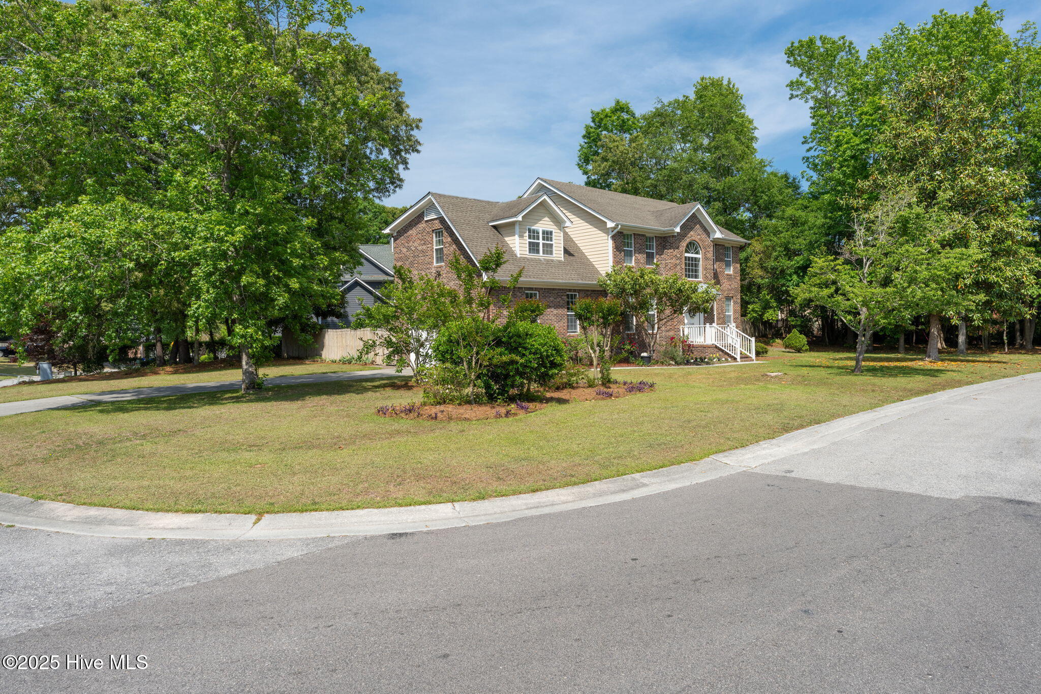7300 Oyster Lane