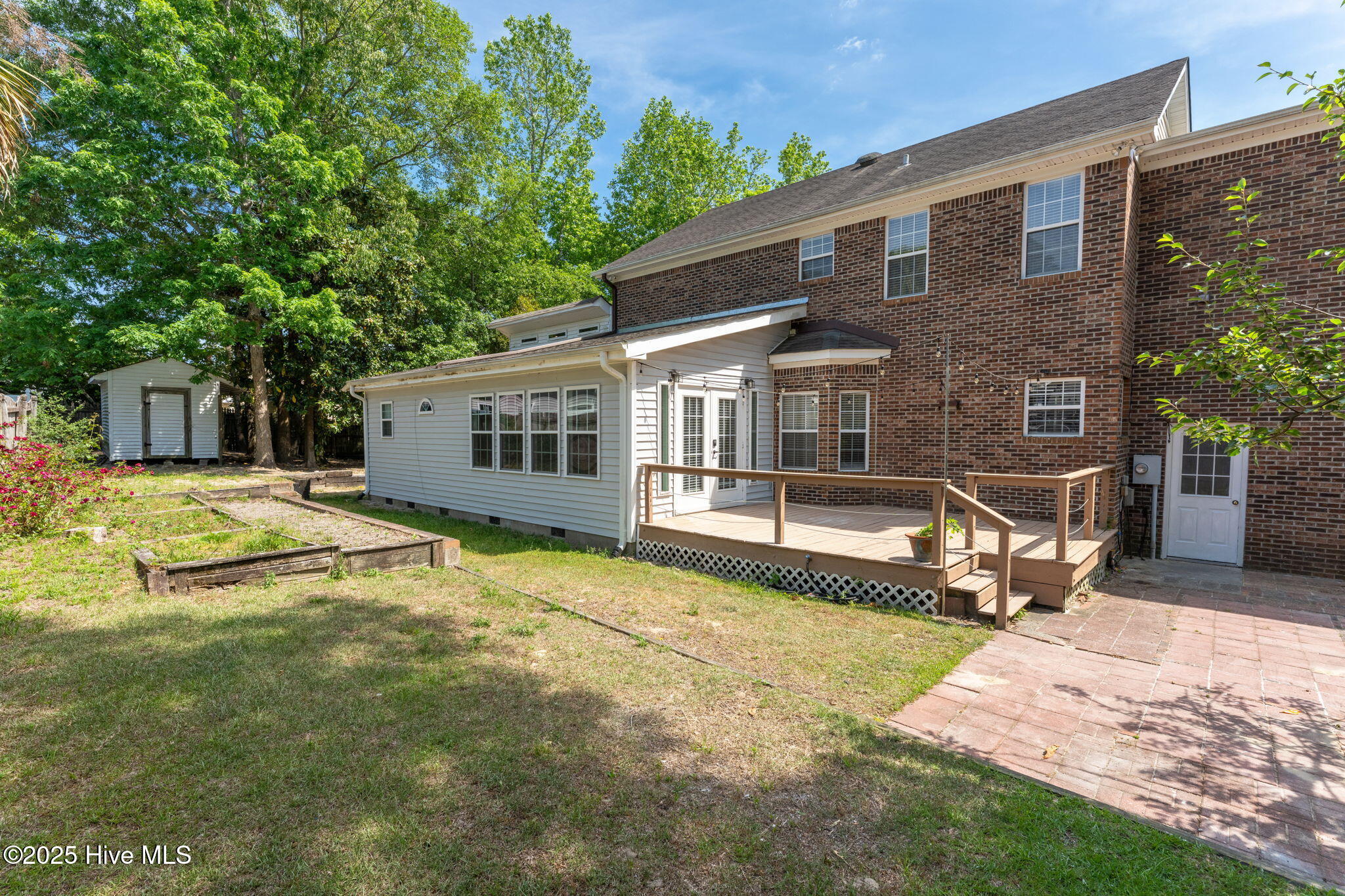 7300 Oyster Lane