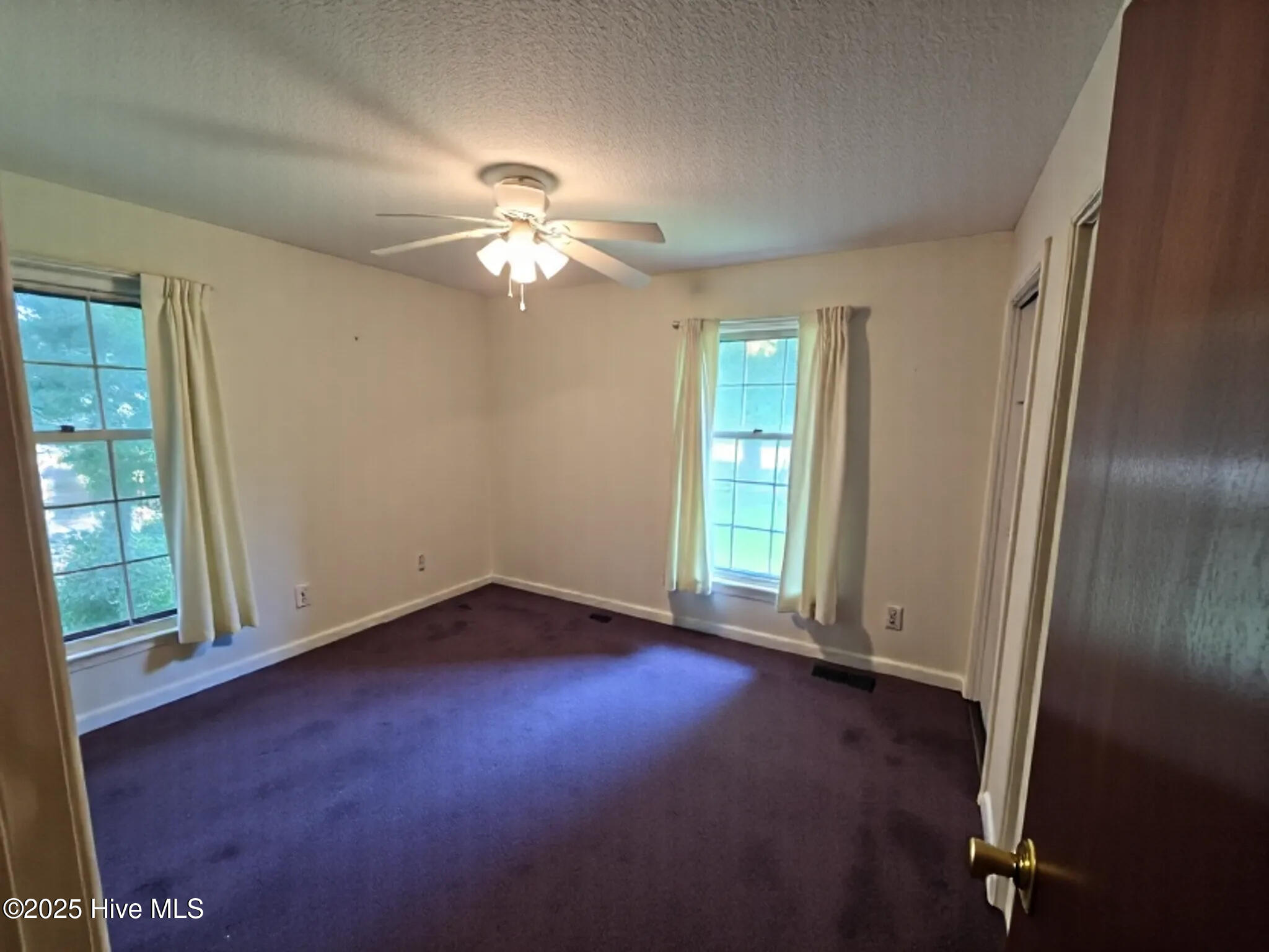 3117 Coras Grove Road