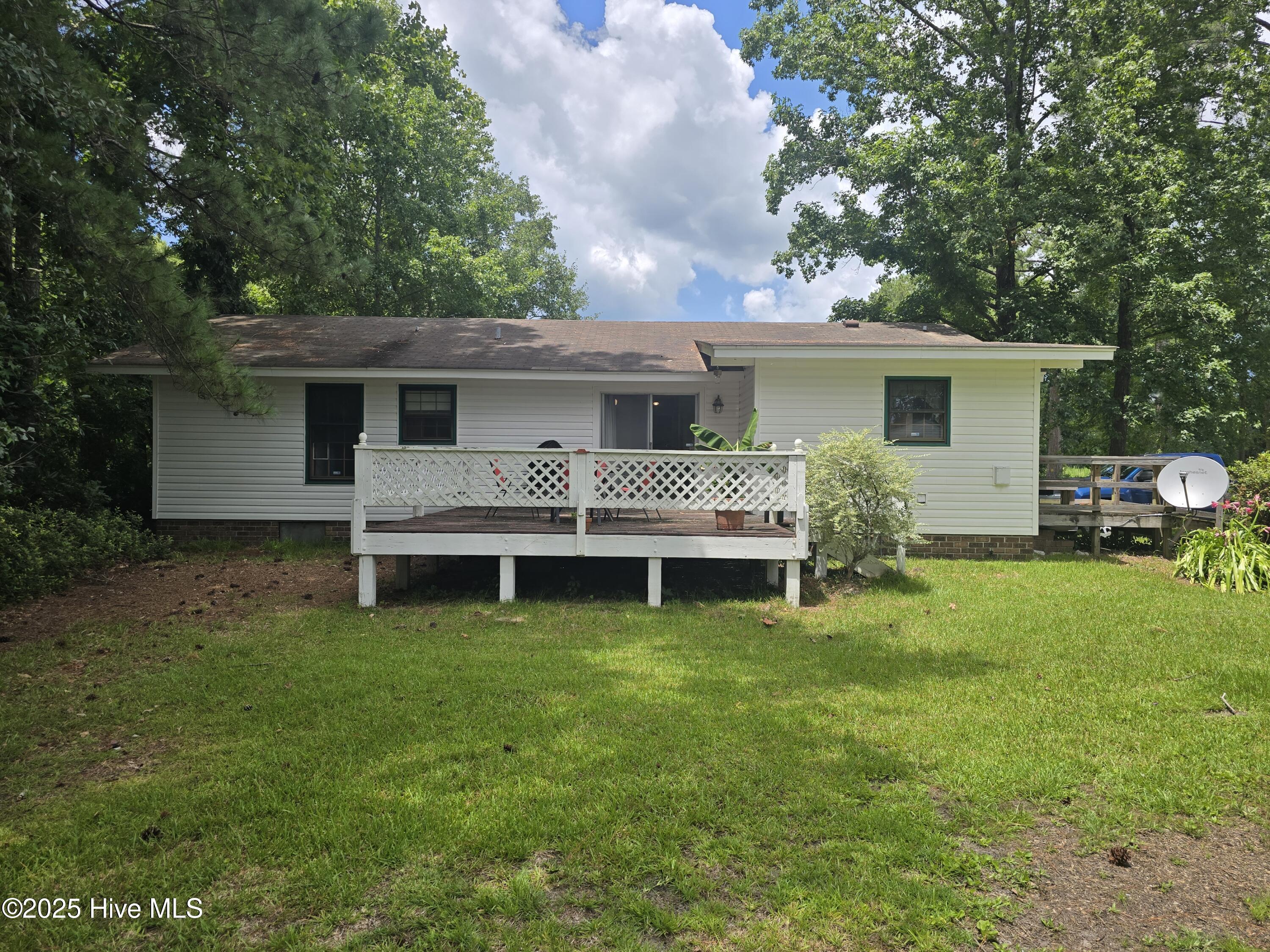3117 Coras Grove Road