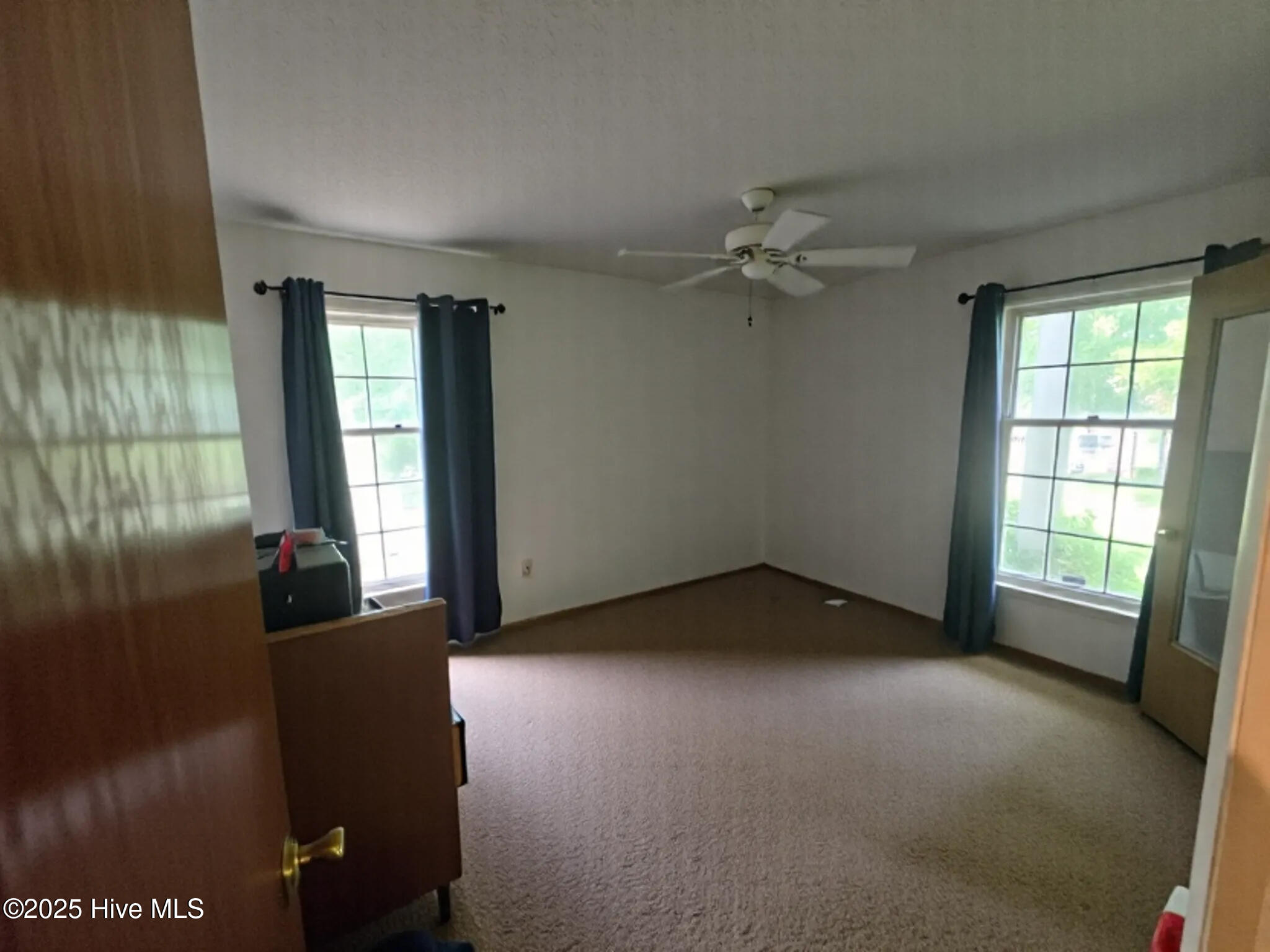 3117 Coras Grove Road