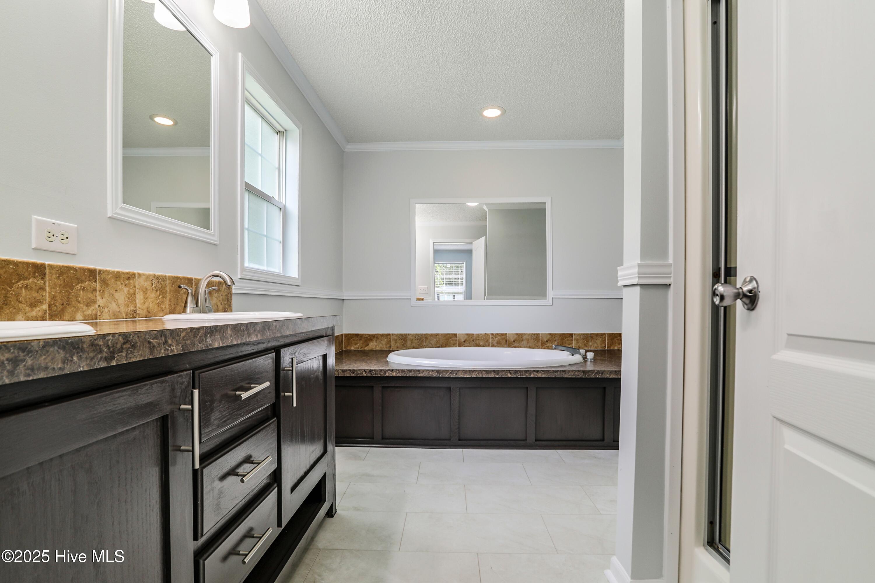 118 Dreyton Hall Court