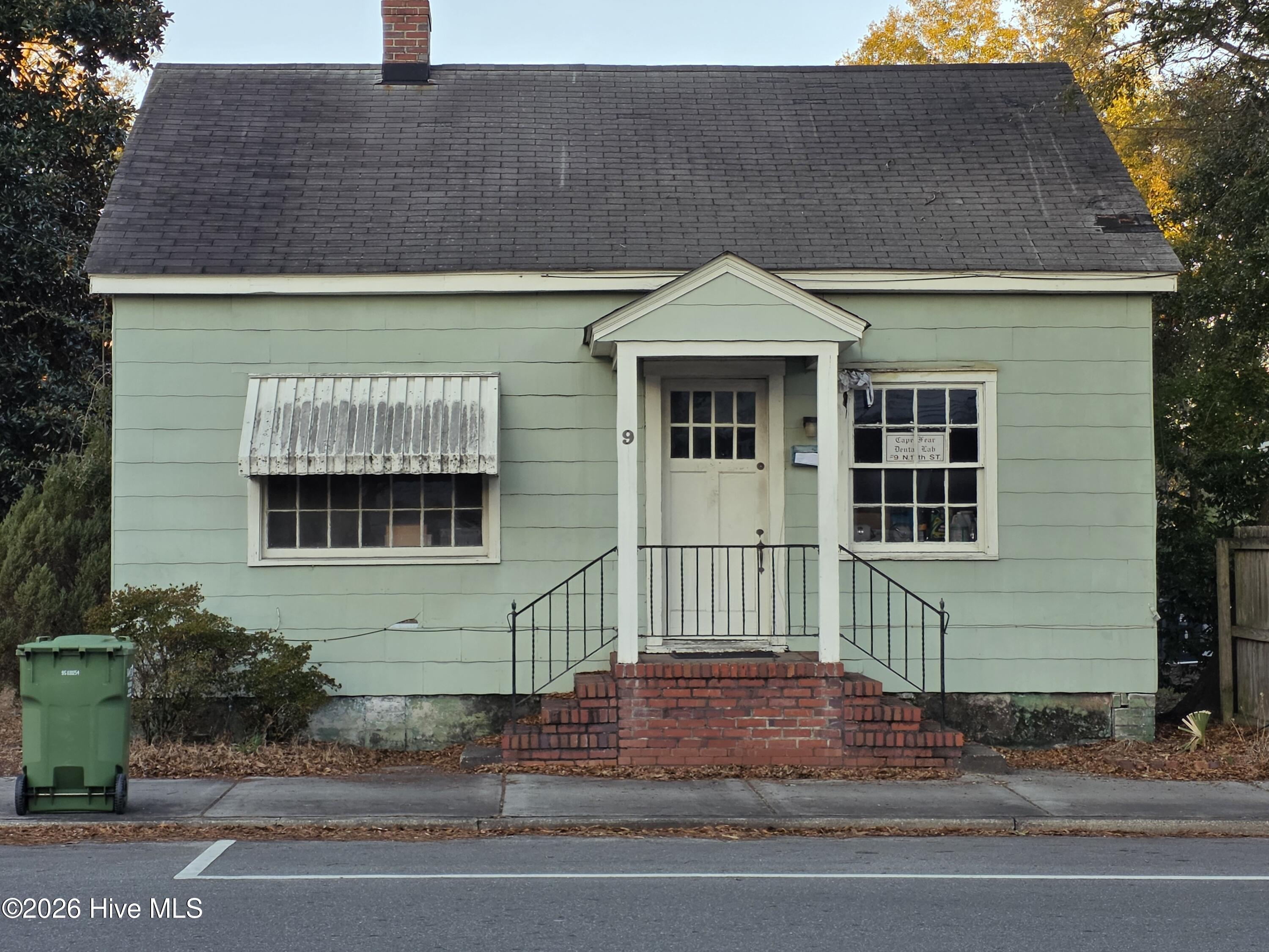 9 N 17th Street