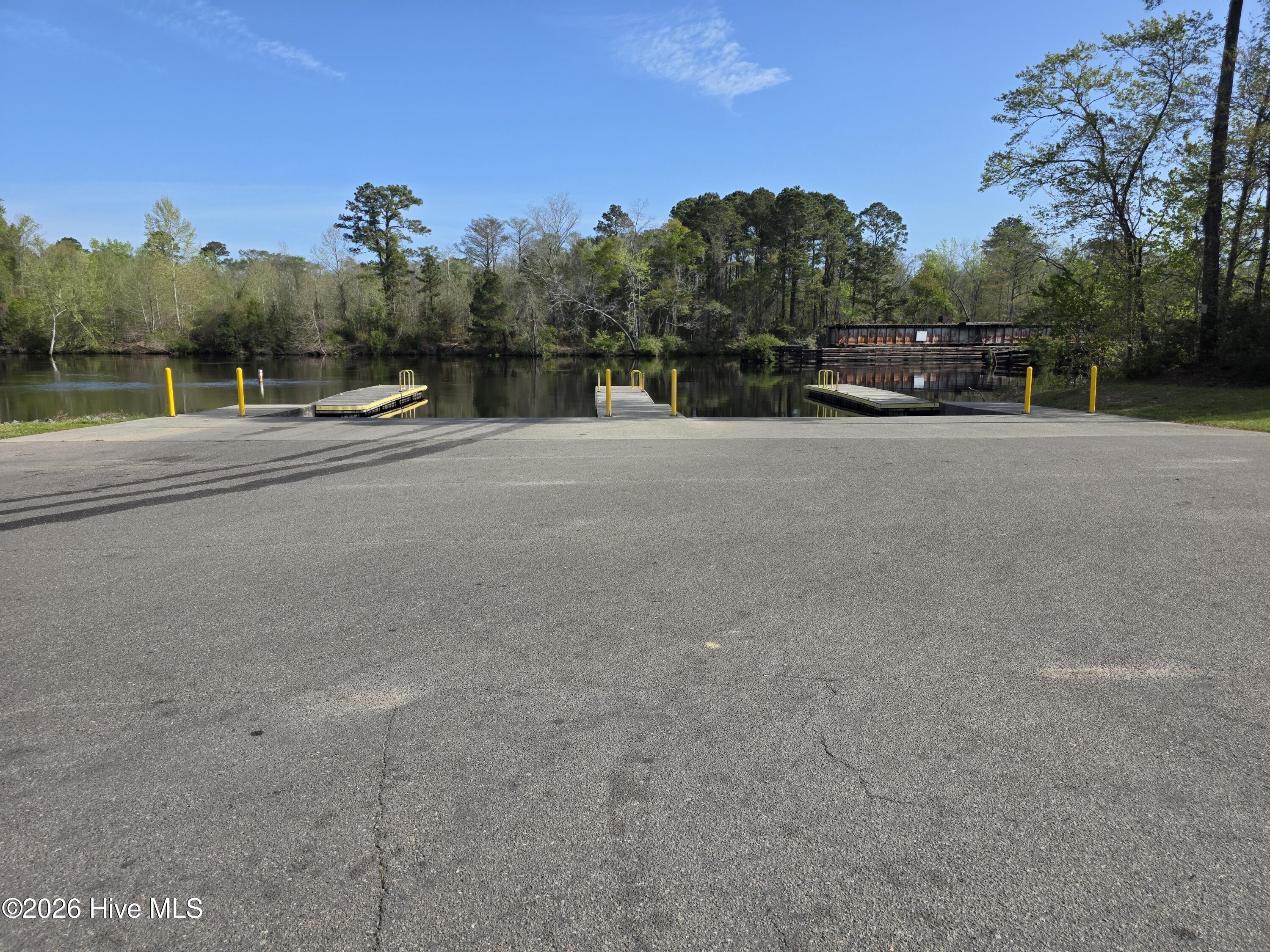 4127 Cape Landing Road