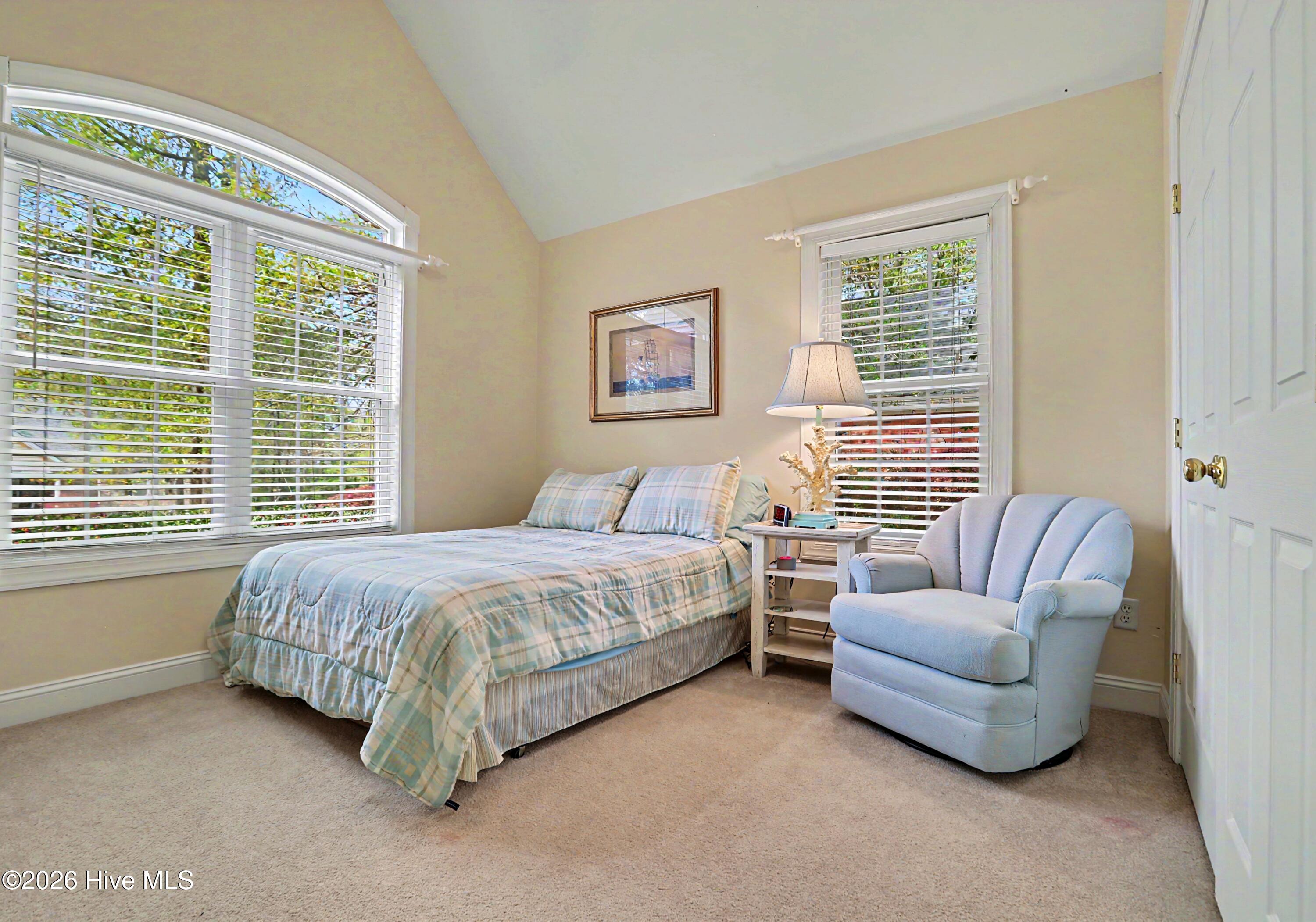4127 Cape Landing Road