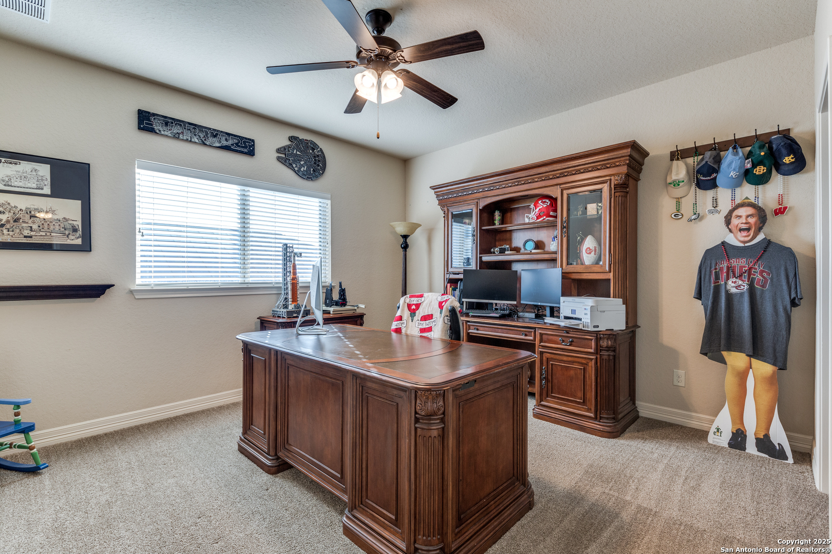 2319 Dunmore