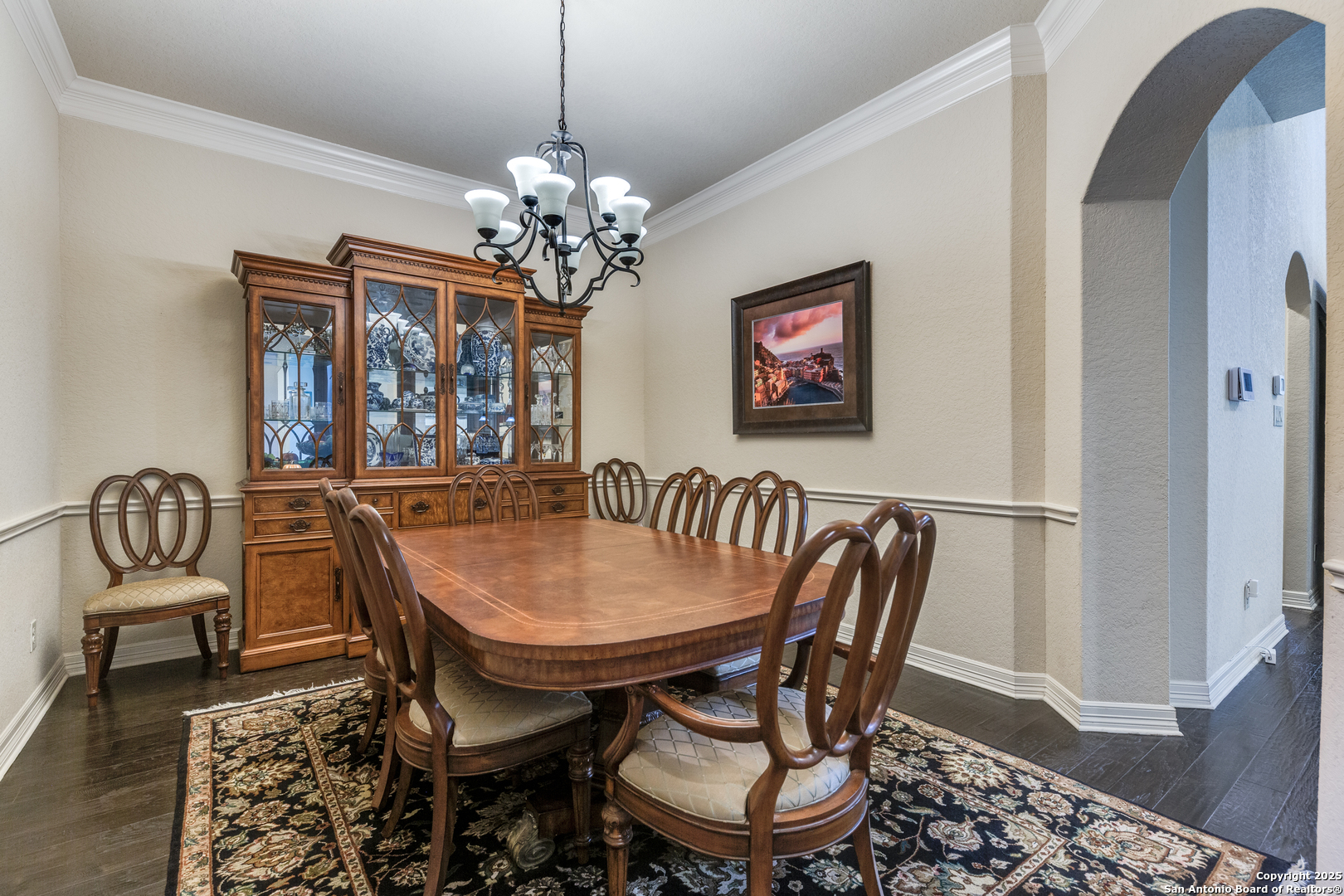 2319 Dunmore