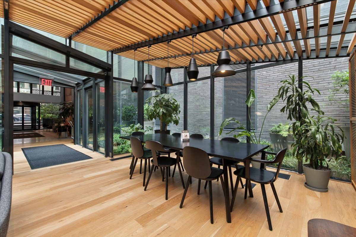 547 W 47th Street 406
