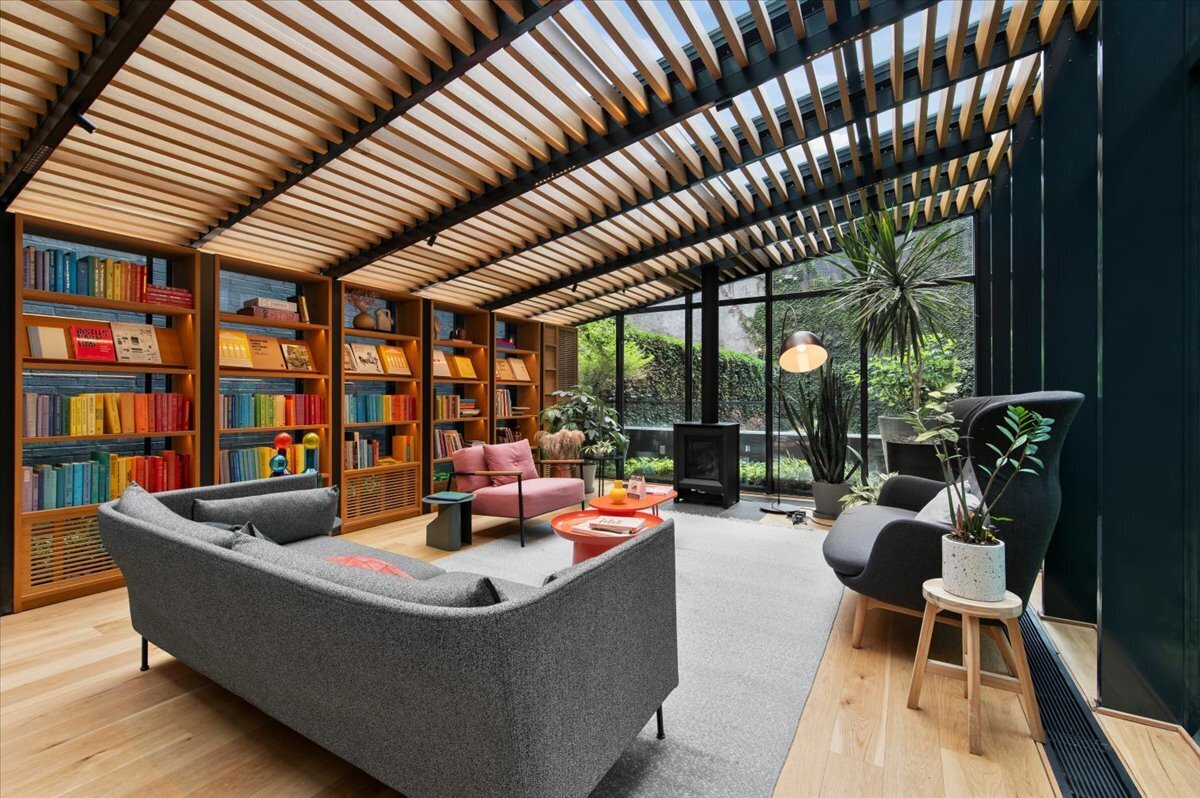 547 W 47th Street 406