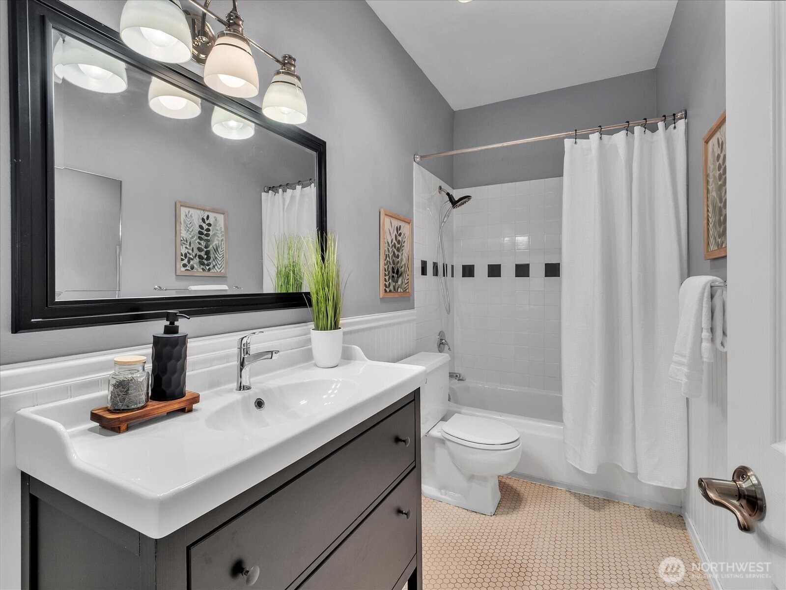 612 Prospect Street Unit: 102