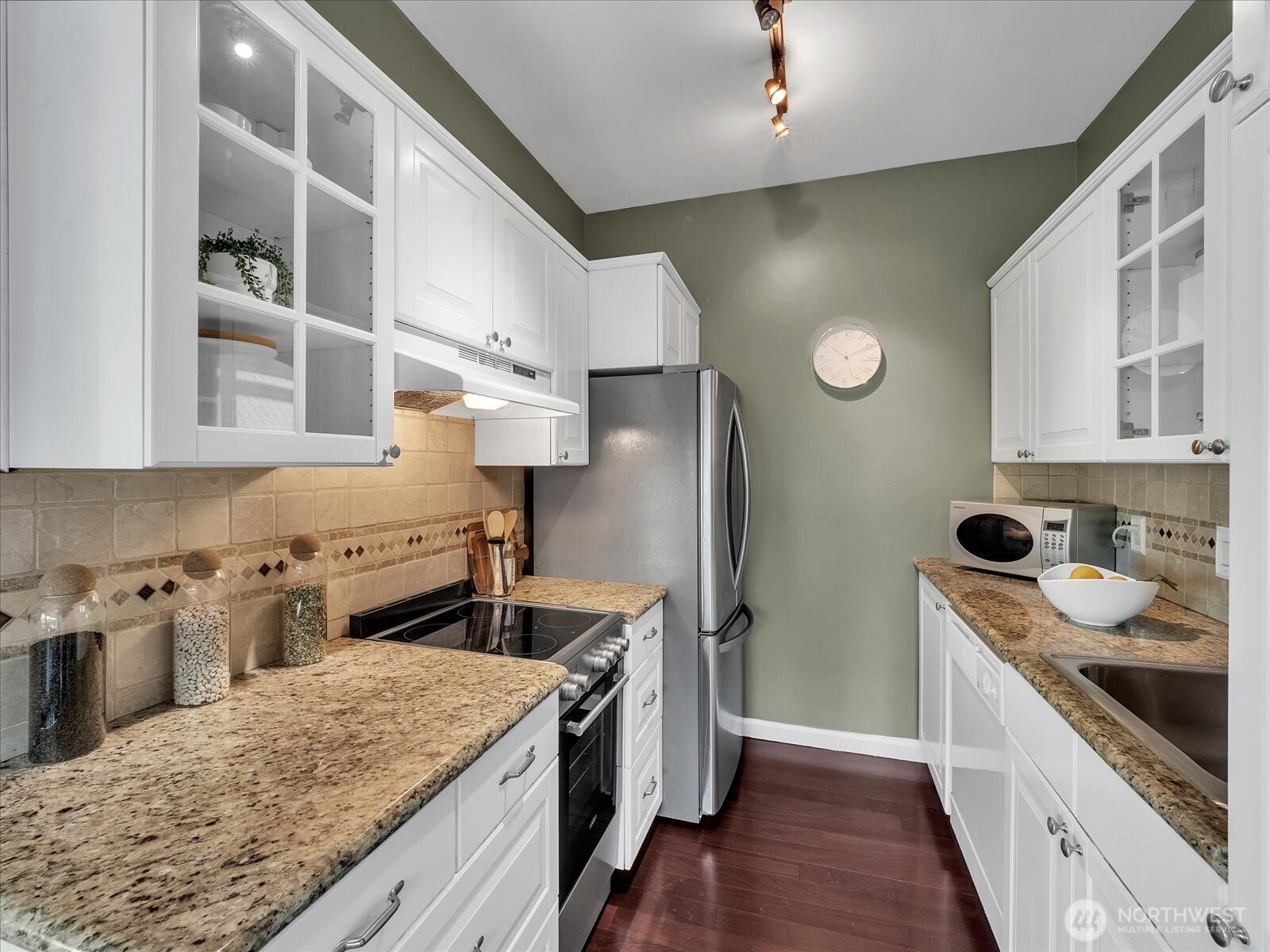 612 Prospect Street Unit: 102
