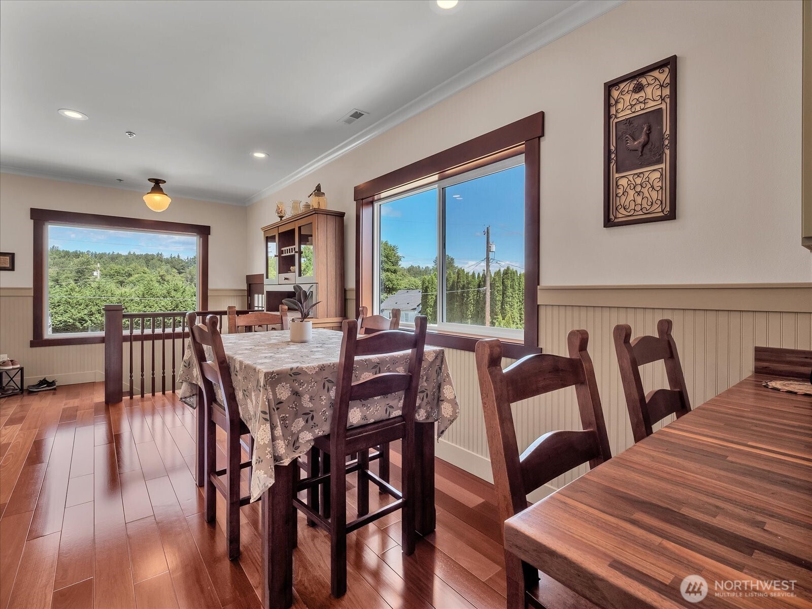 1421 Pioneer Highway