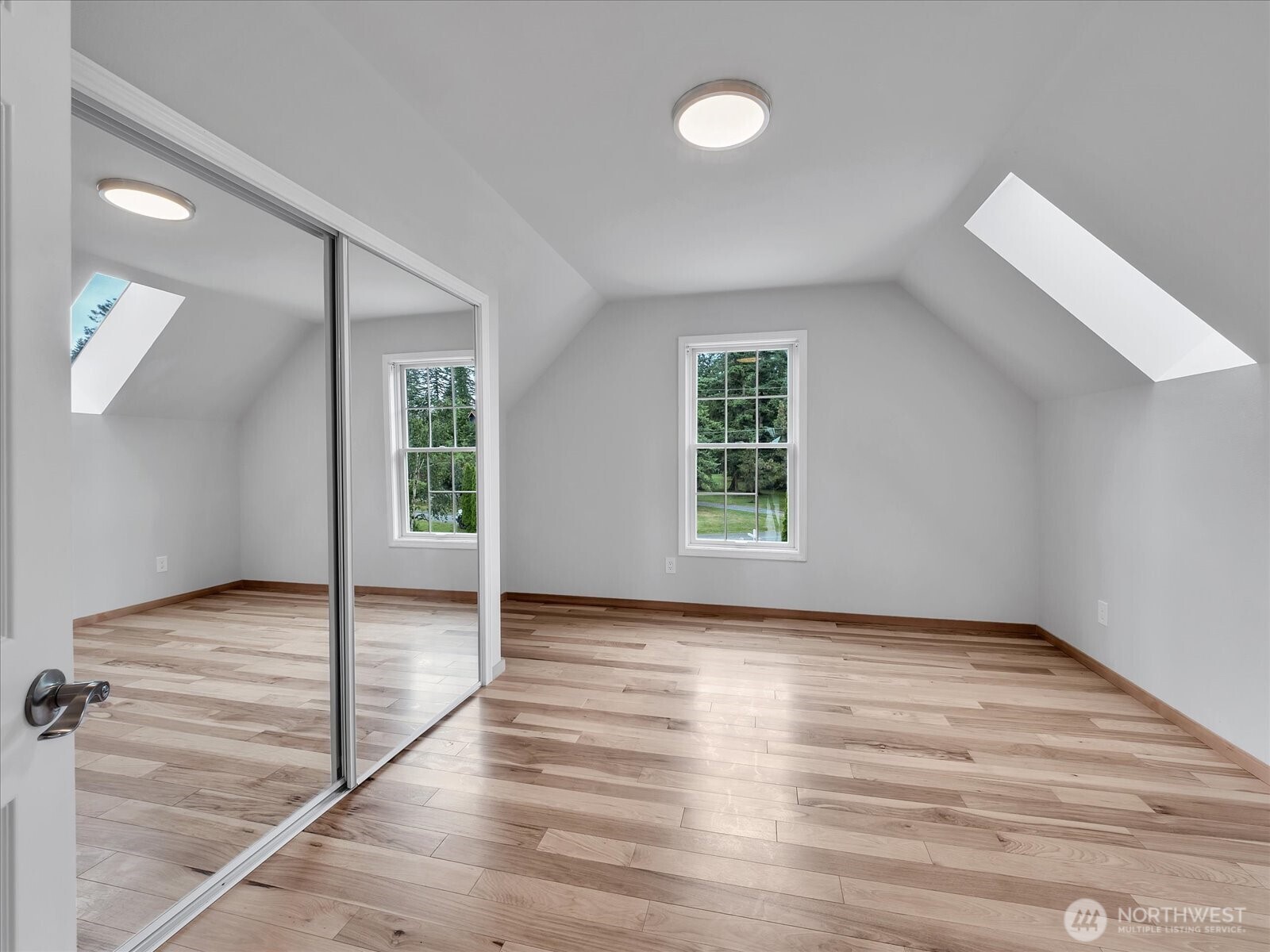 1242 Youngwood Road