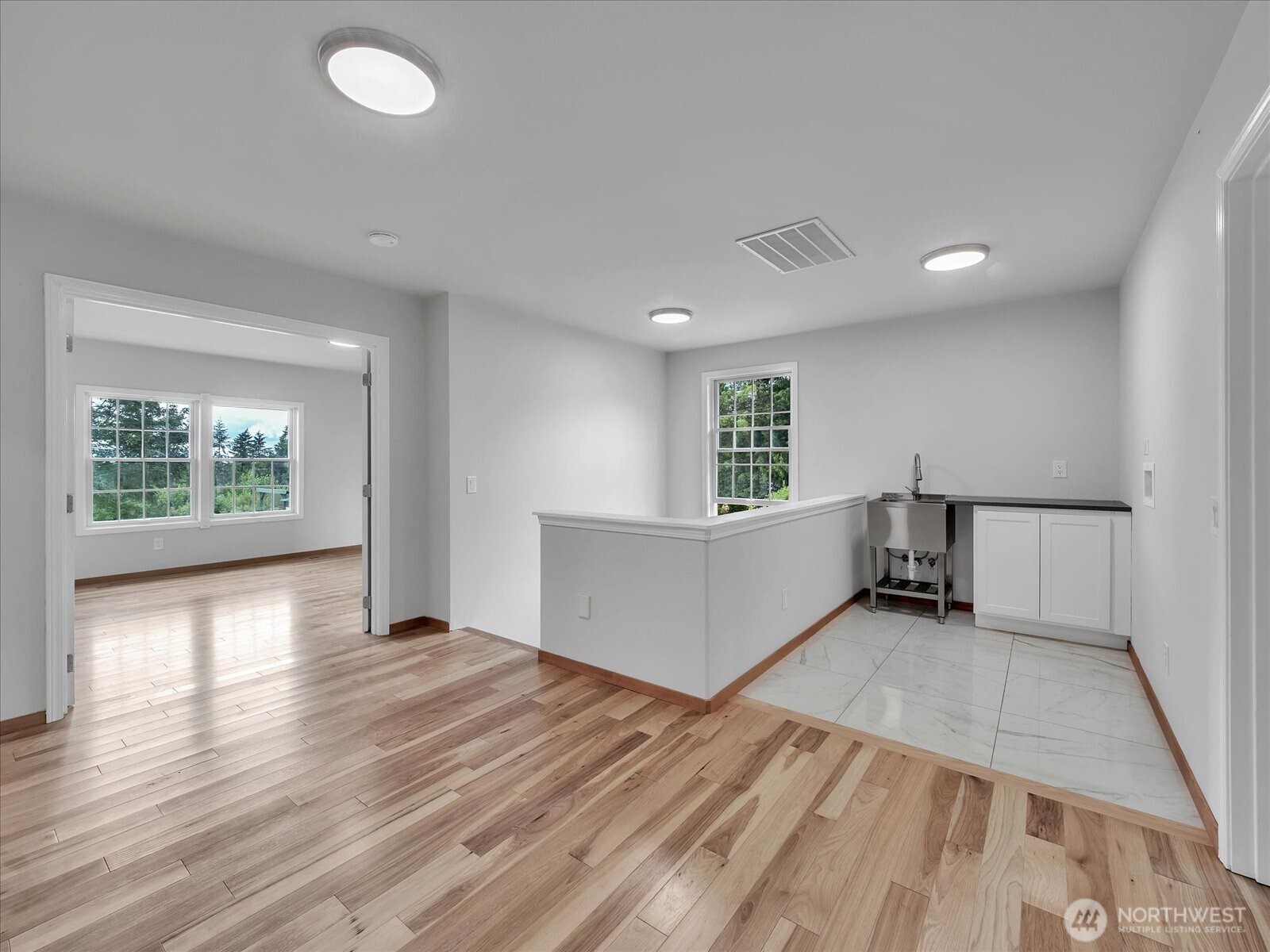 1242 Youngwood Road