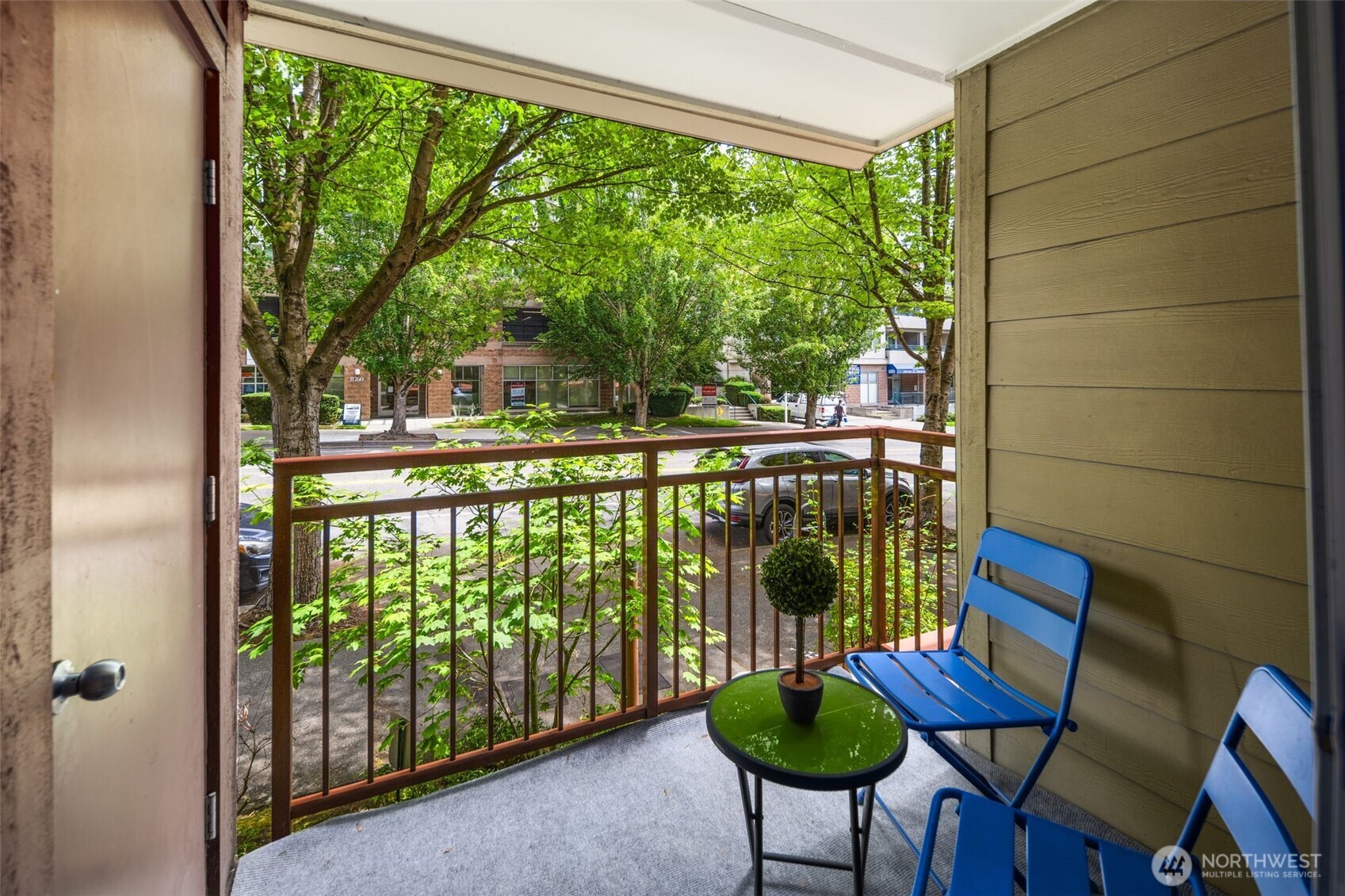 8745 Greenwood Avenue N Unit: 209