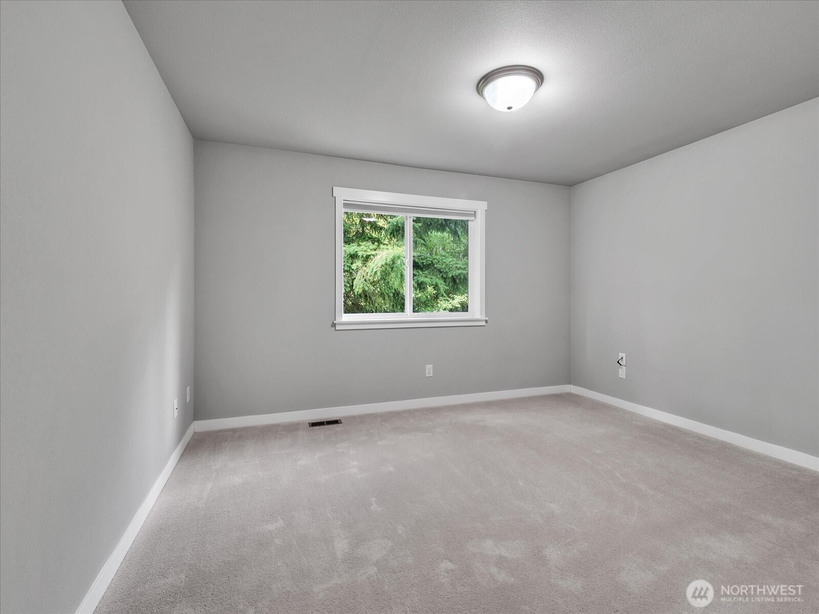 31628 19th Drive NW