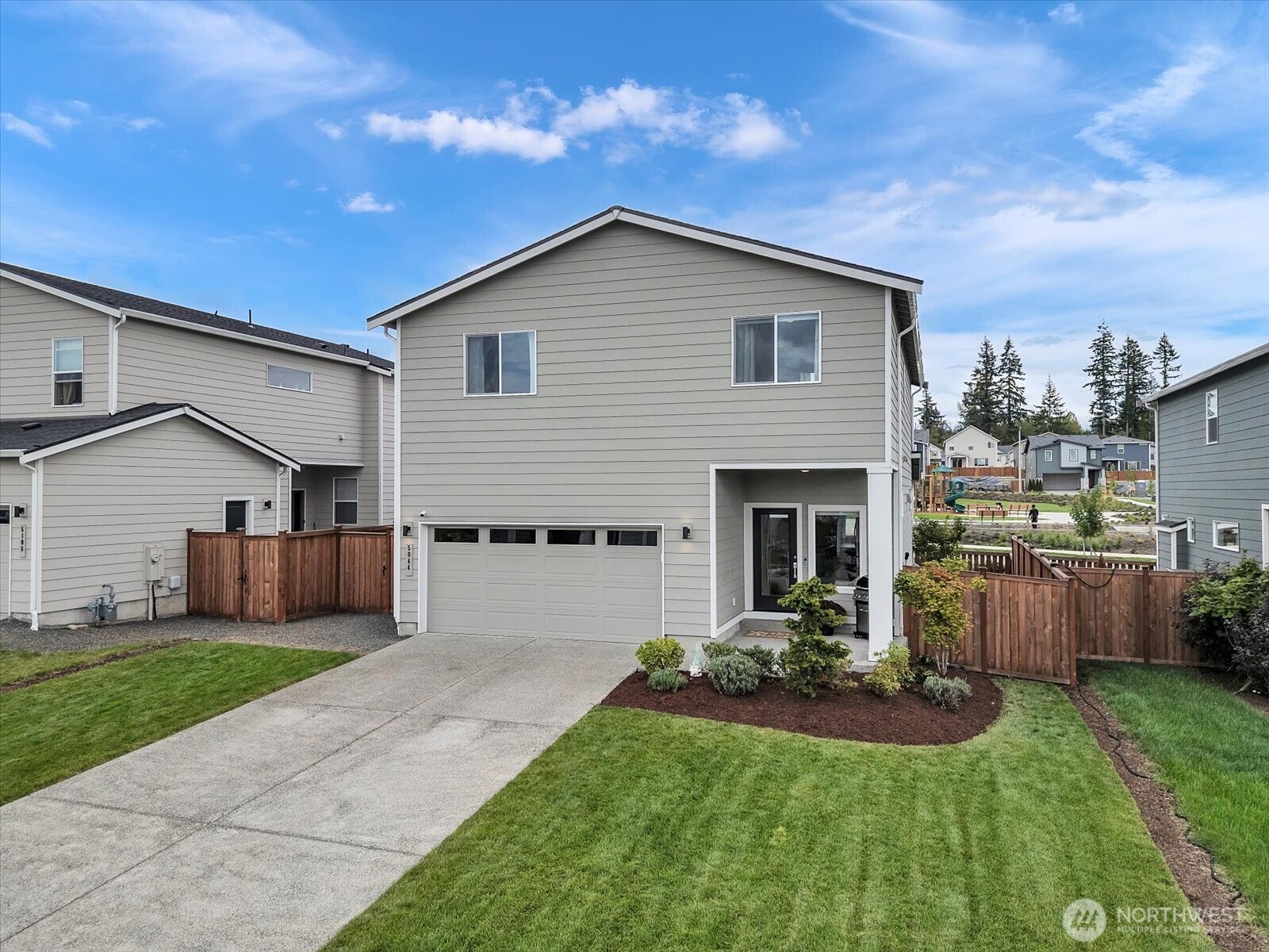 5044 87th Avenue NE