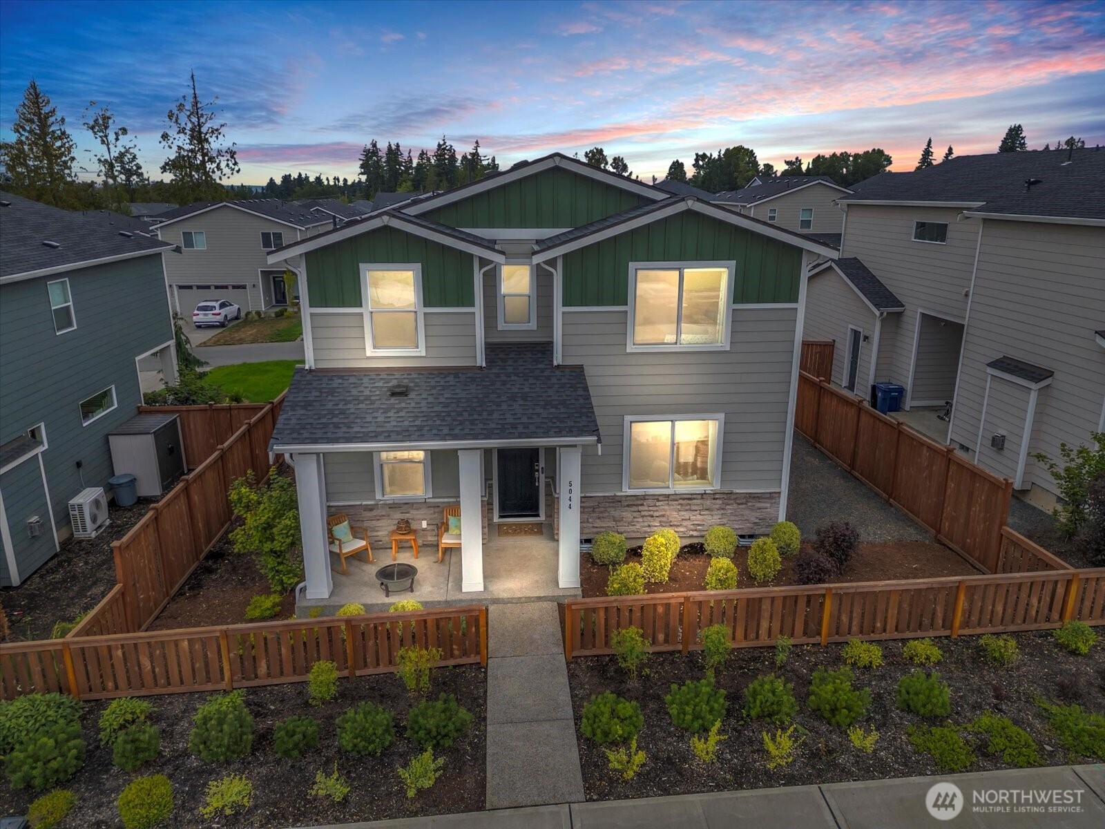 5044 87th Avenue NE