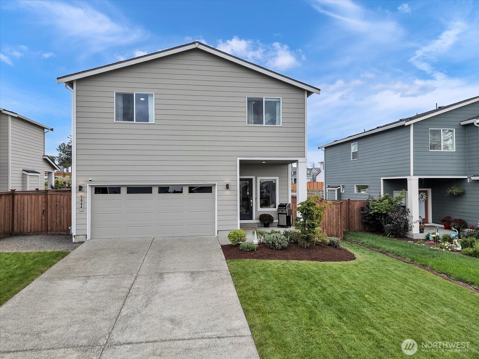 5044 87th Avenue NE
