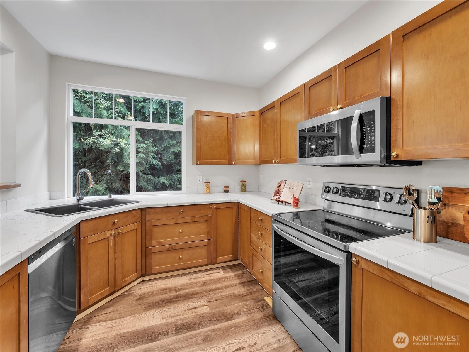 12712 Admiralty Way Unit: G206