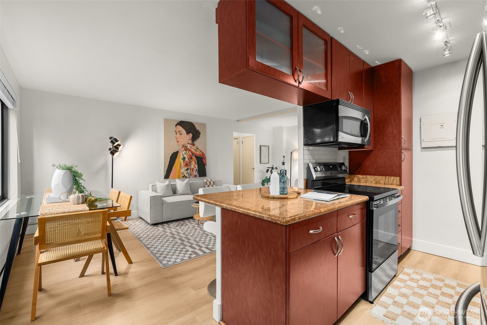 1105 Spring St Unit: 304