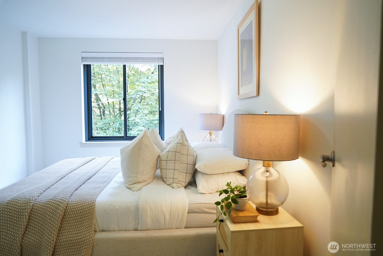 1105 Spring St Unit: 304