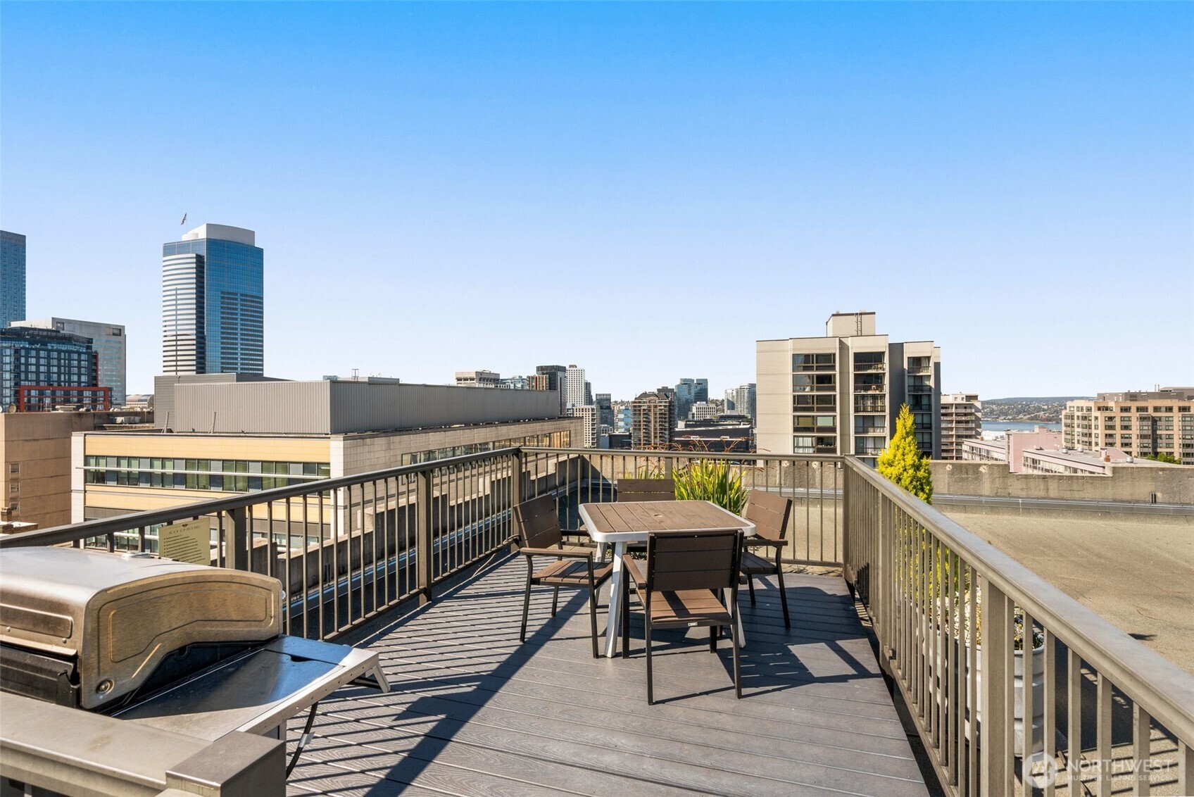 1105 Spring St Unit: 304