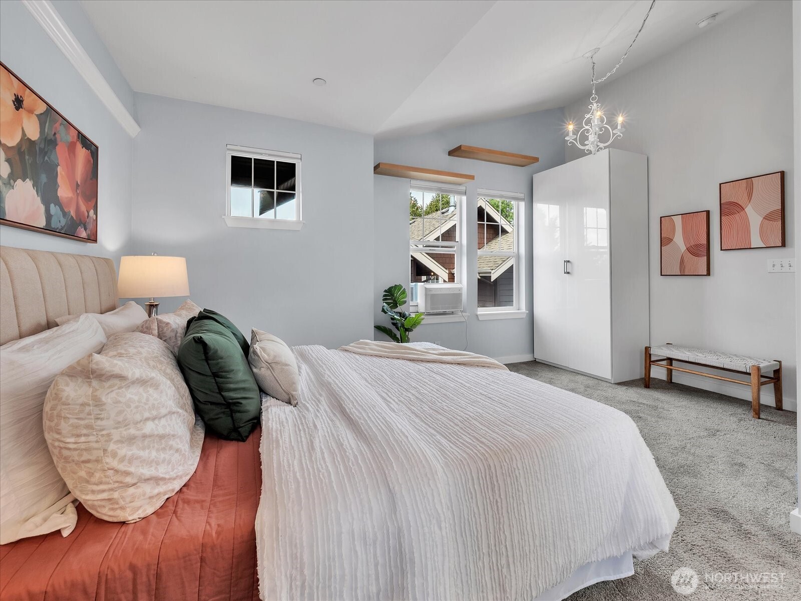 5430 California Avenue SW Unit: 3B