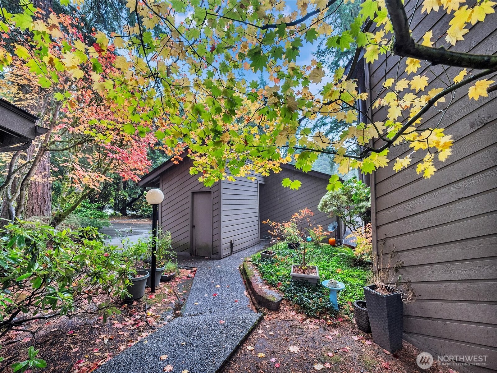 19123 Ballinger Way NE Unit: 304