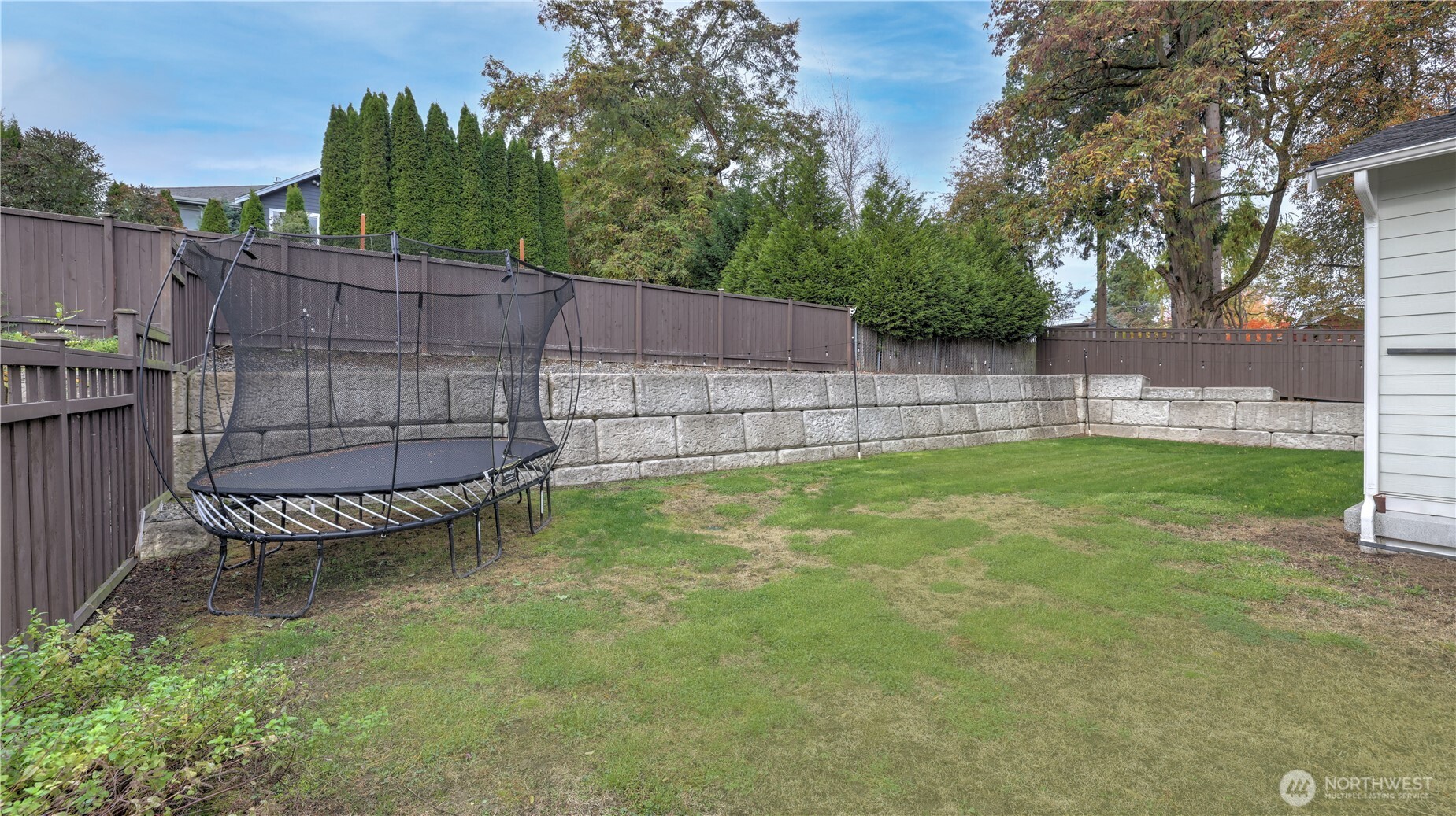 611 20th Avenue Ct SW