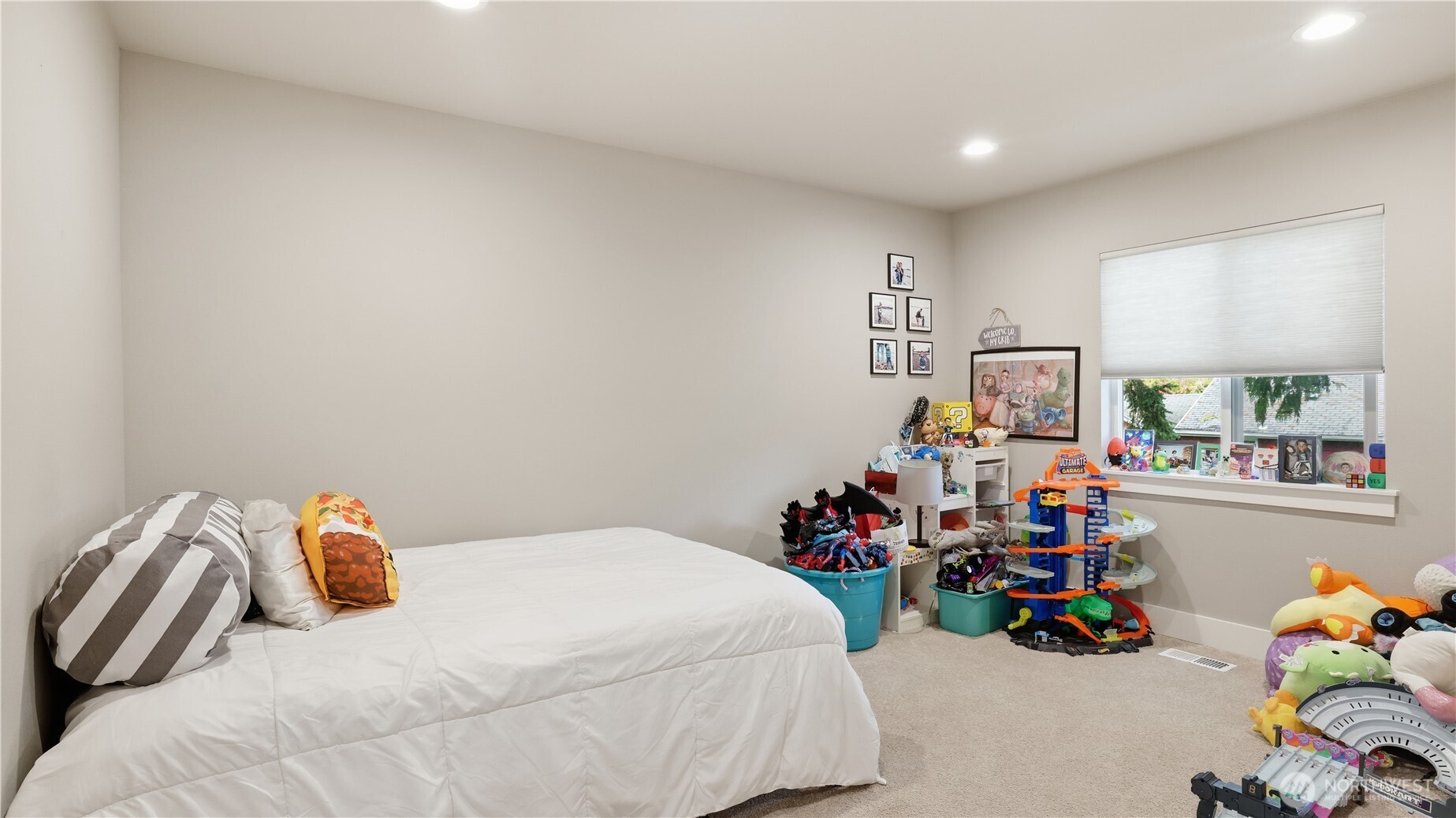 611 20th Avenue Ct SW