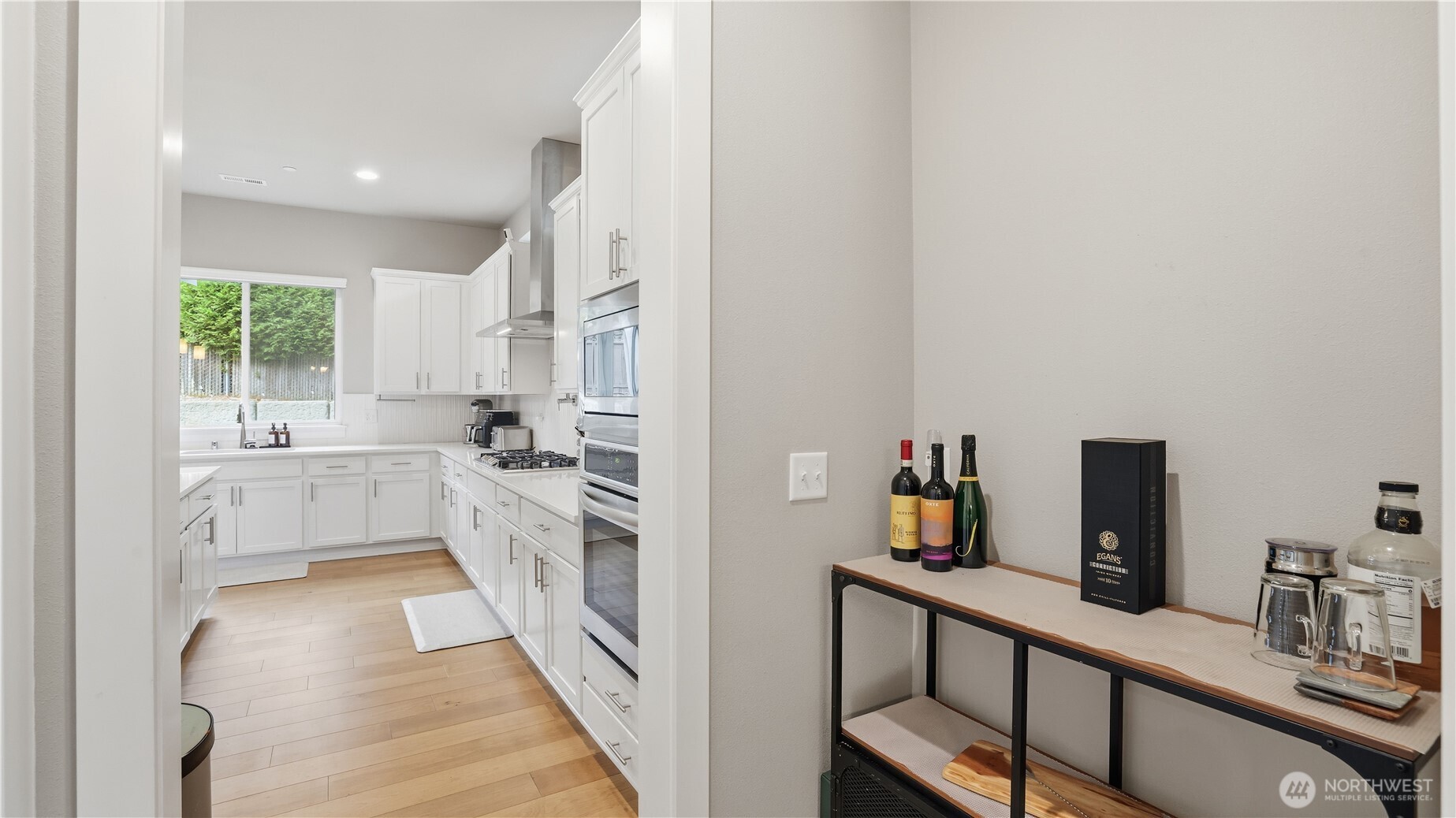 611 20th Avenue Ct SW