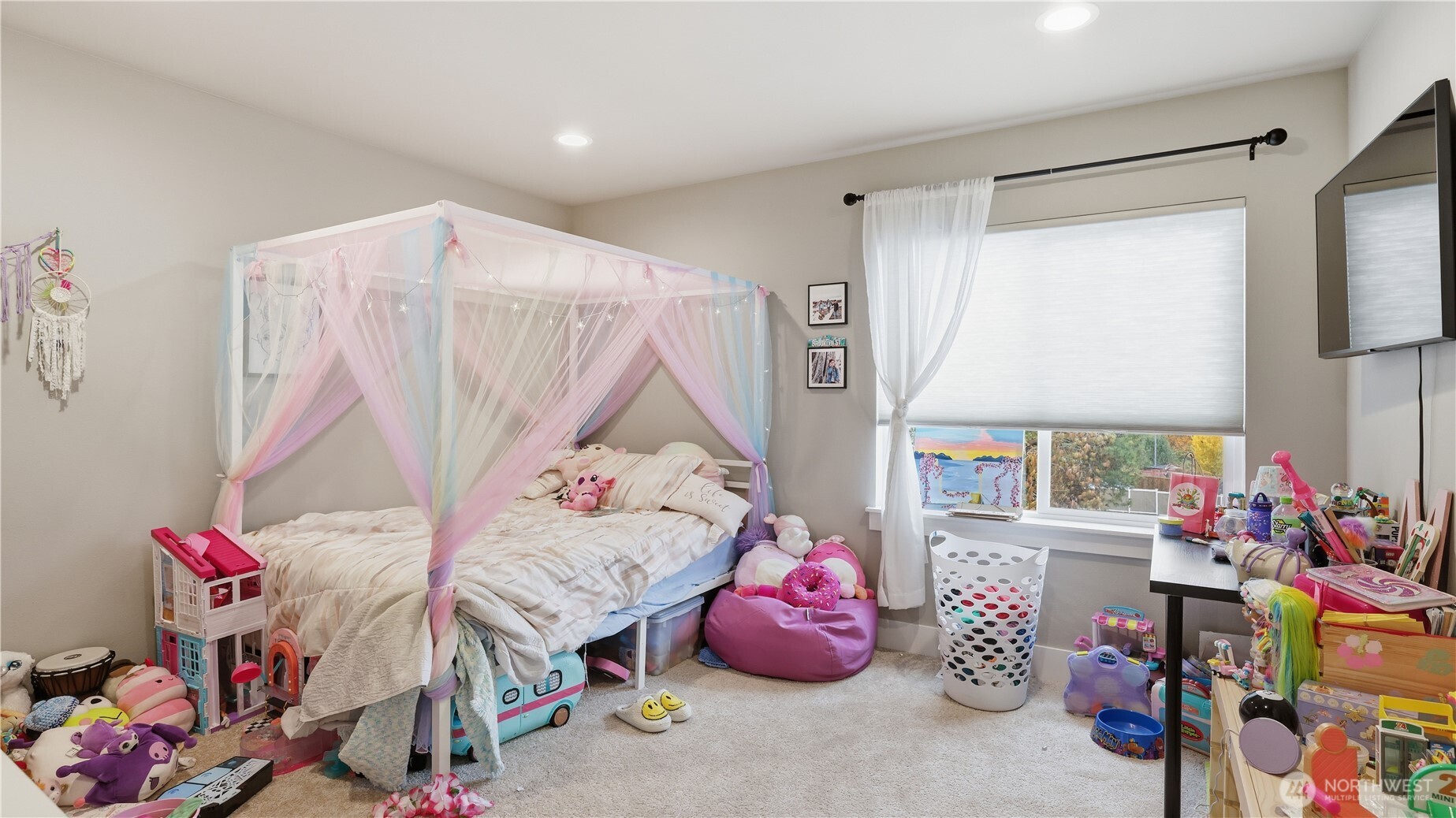 611 20th Avenue Ct SW