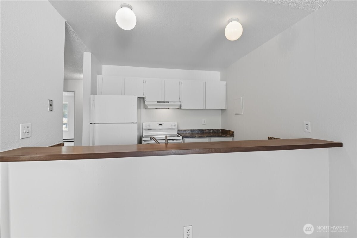 17431 Ambaum Boulevard S Unit: B12