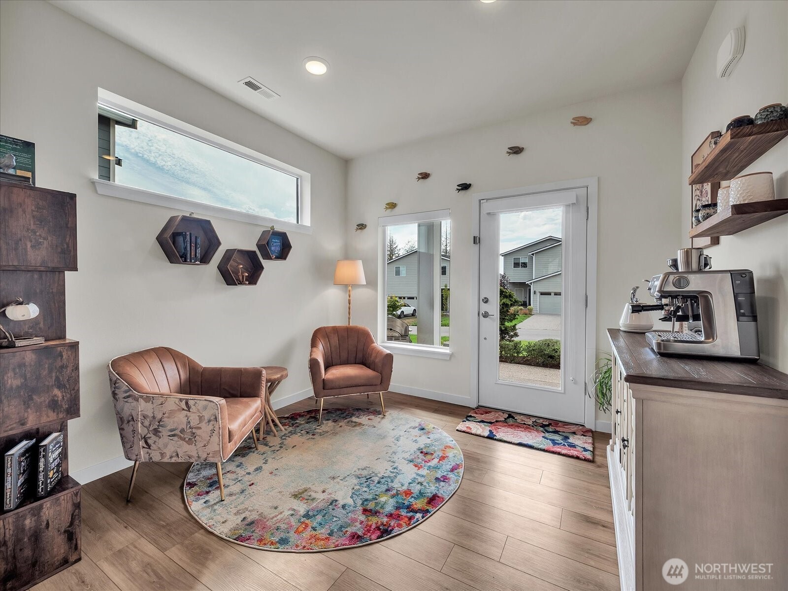 5044 87th Avenue NE