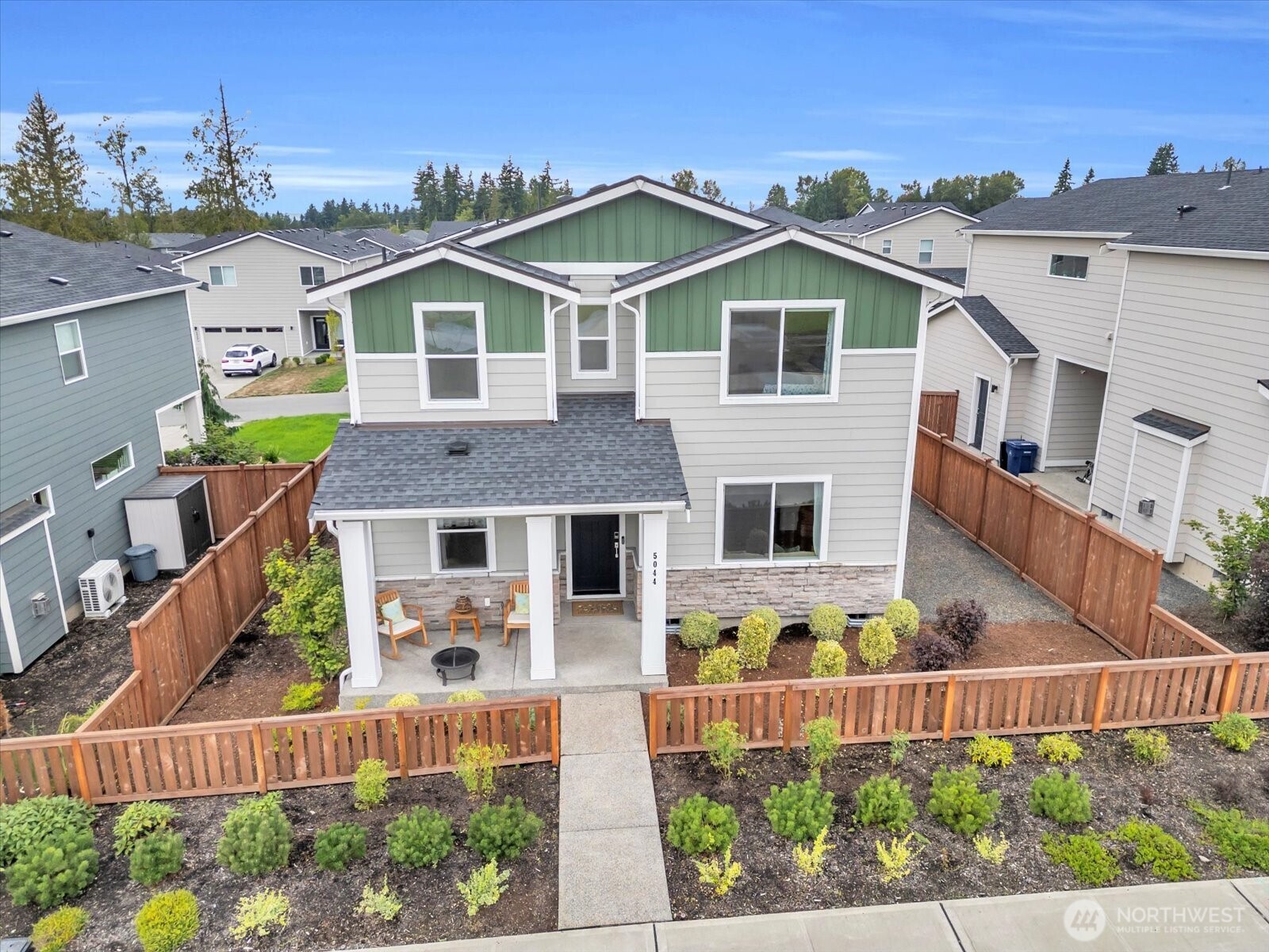 5044 87th Avenue NE