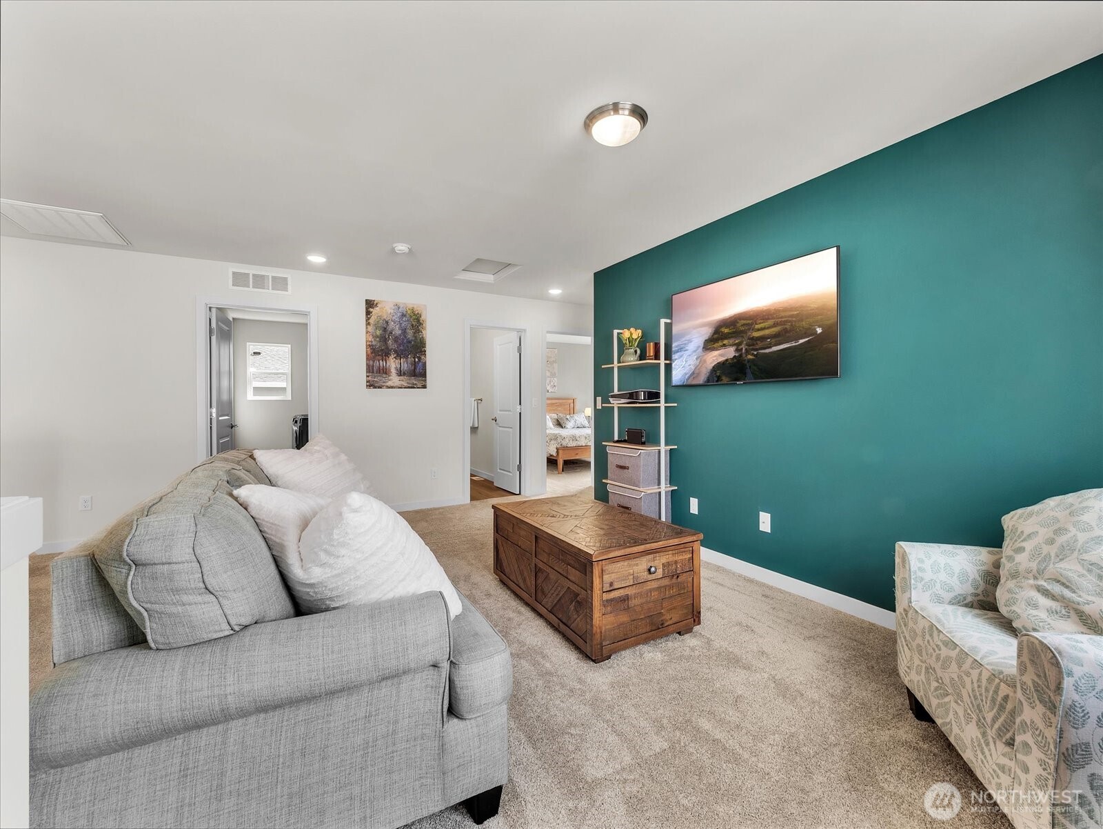 5044 87th Avenue NE