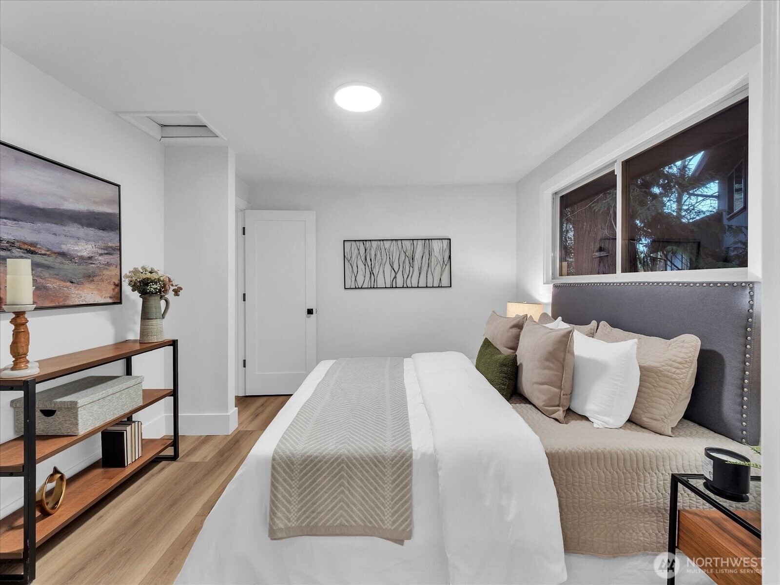 13046 15th Avenue NE