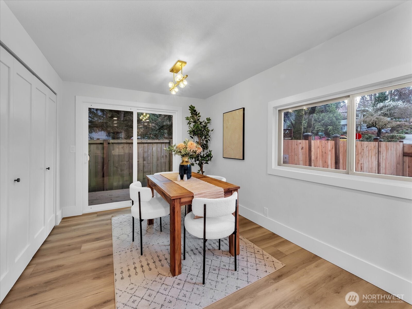 13046 15th Avenue NE