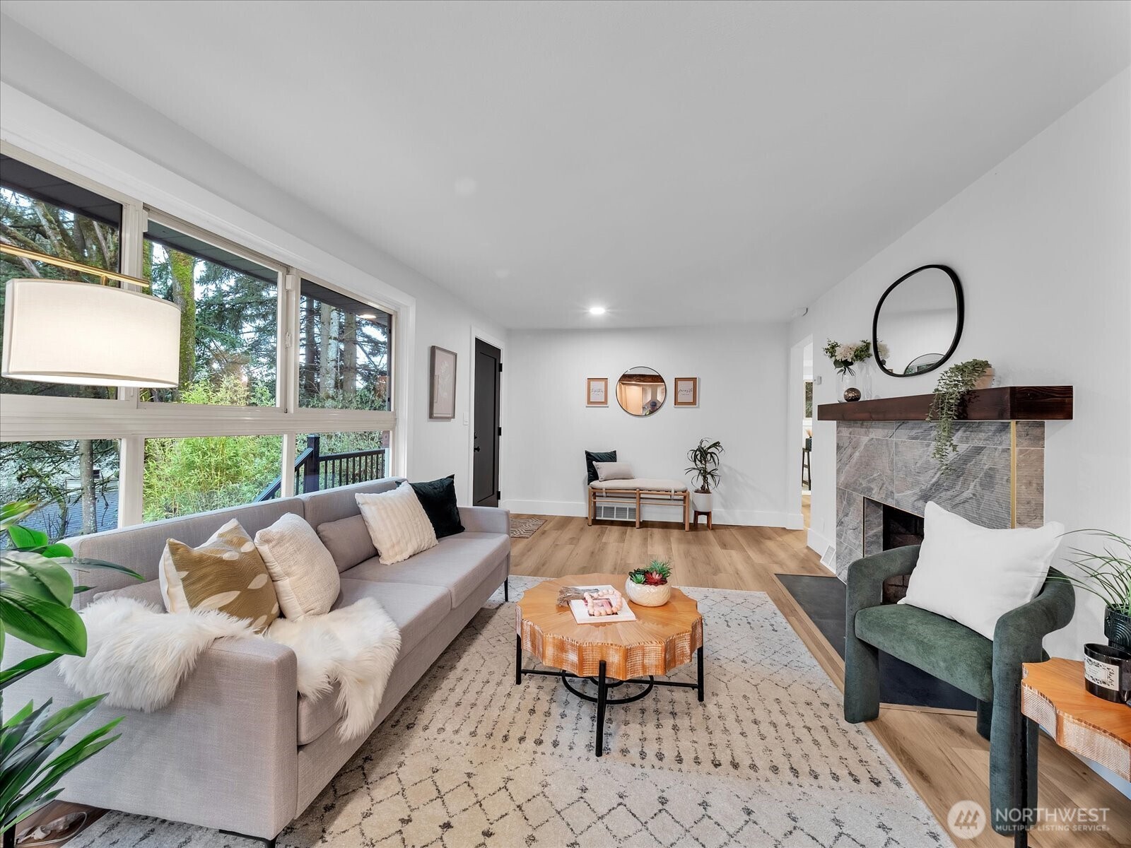 13046 15th Avenue NE