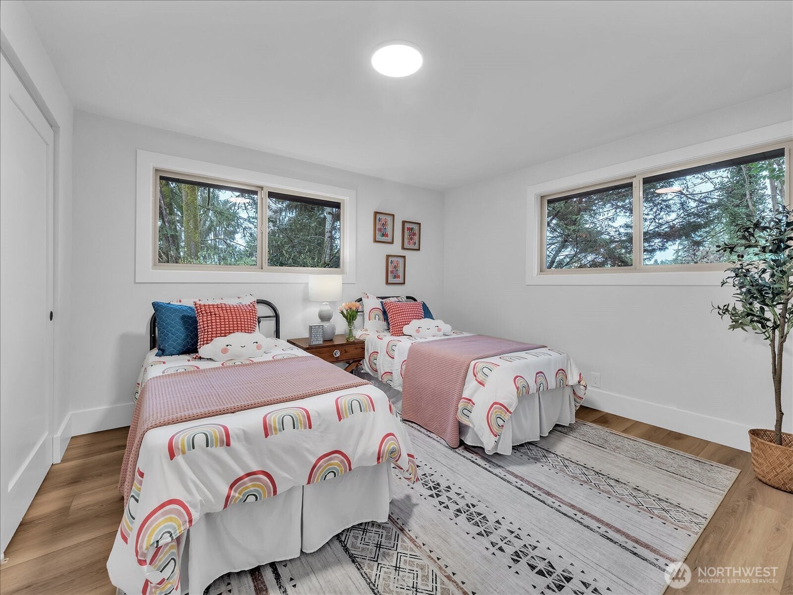 13046 15th Avenue NE