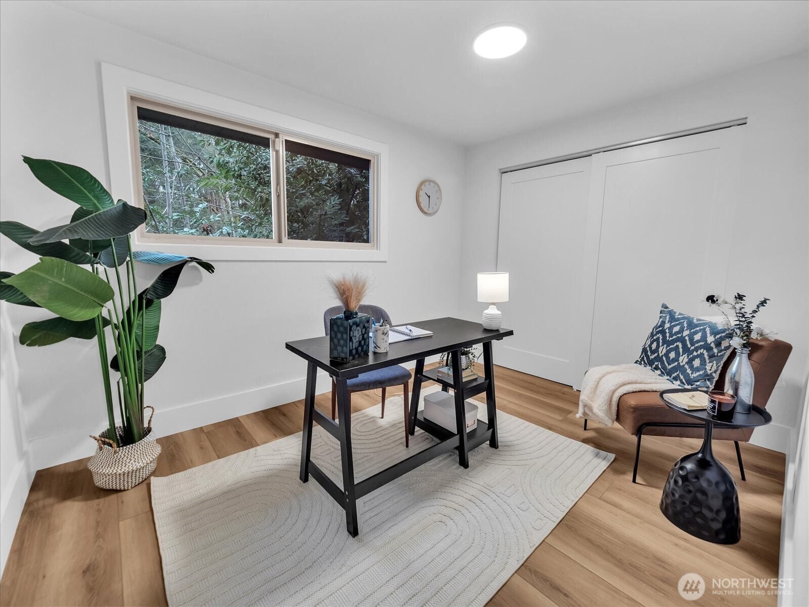 13046 15th Avenue NE