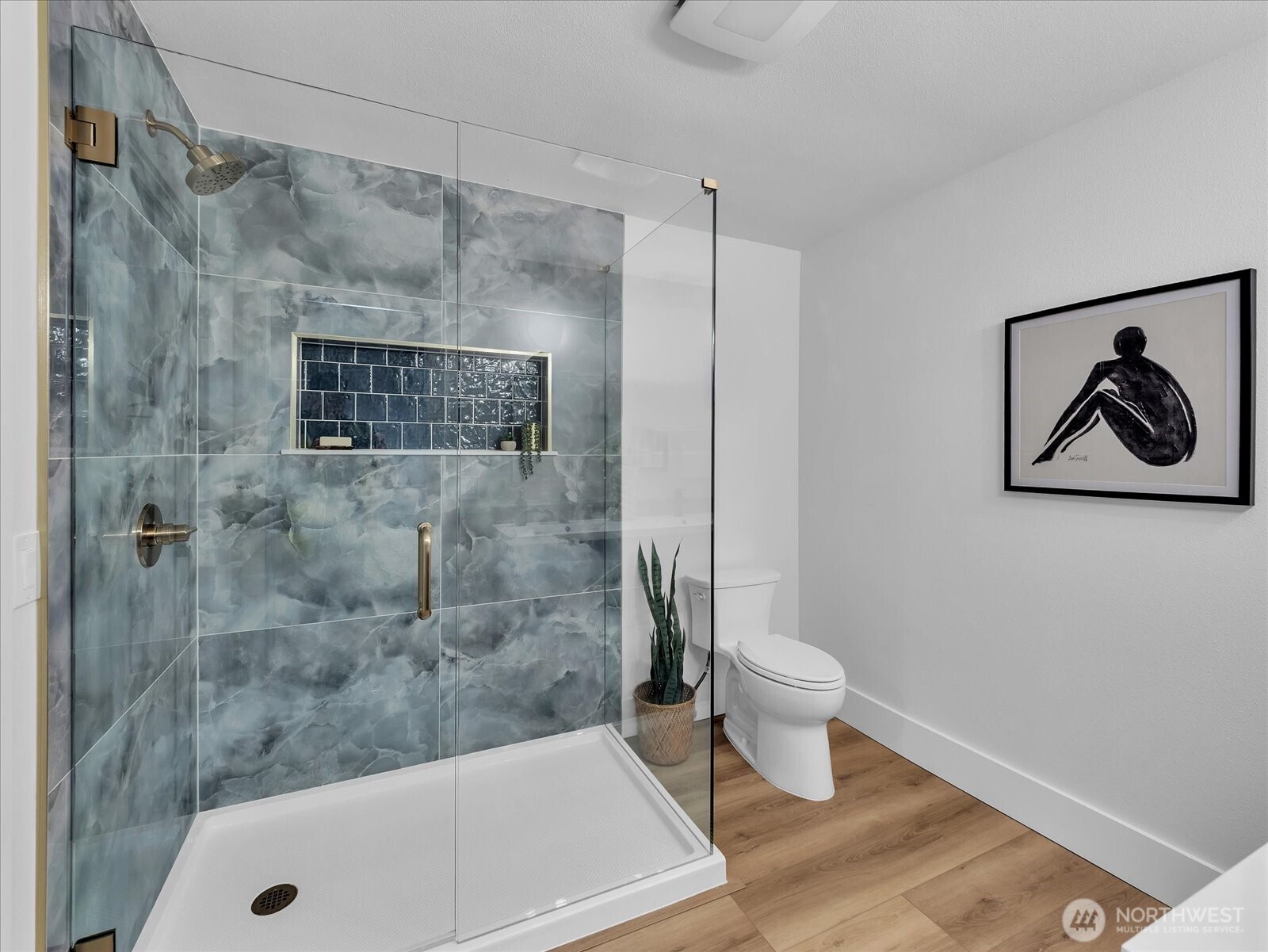 13046 15th Avenue NE