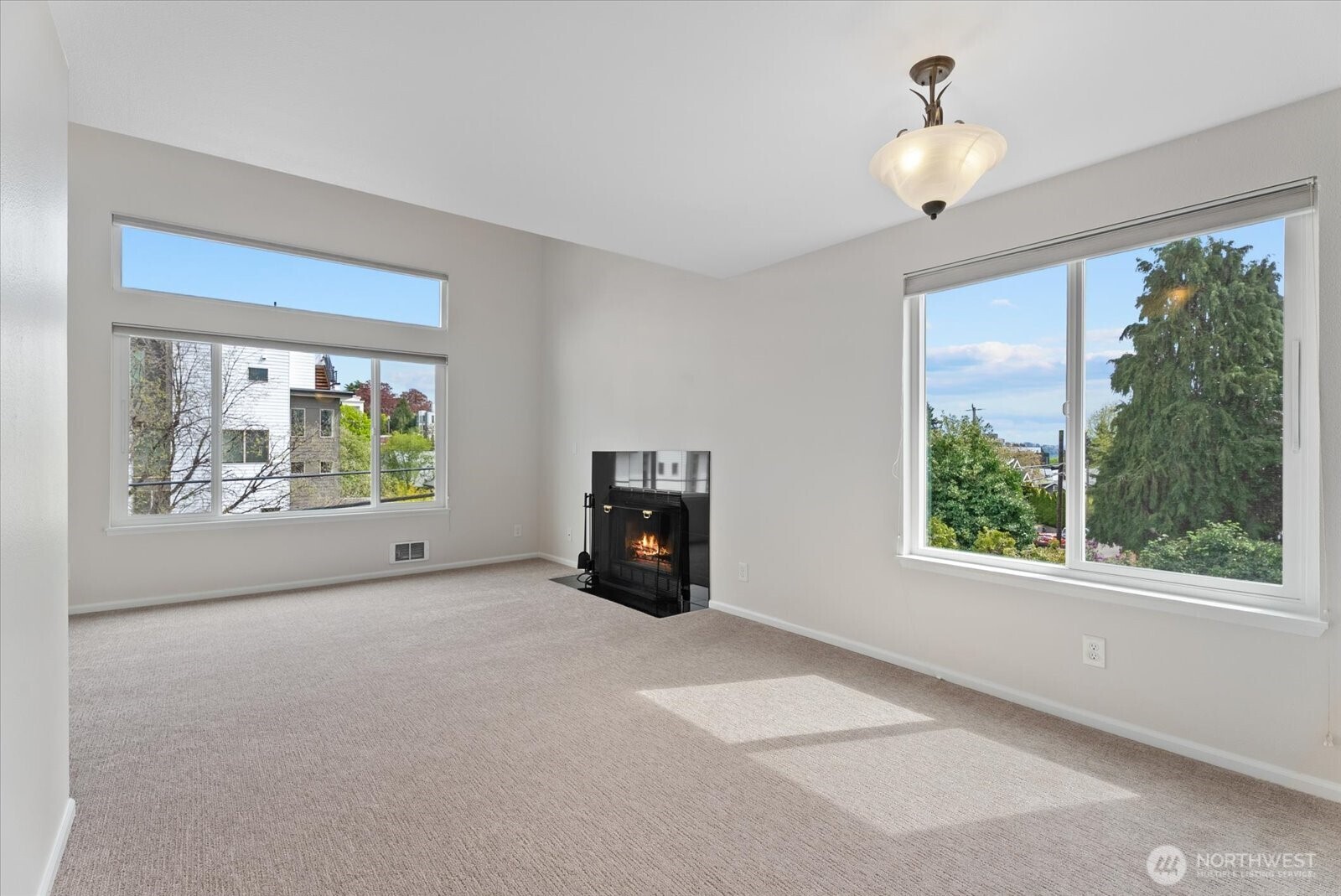 1109 N Allen Place Unit: 205