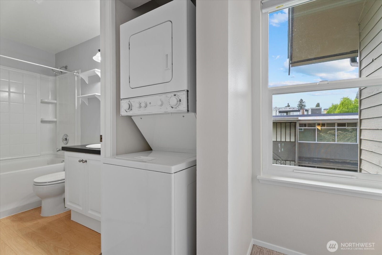 1109 N Allen Place Unit: 205