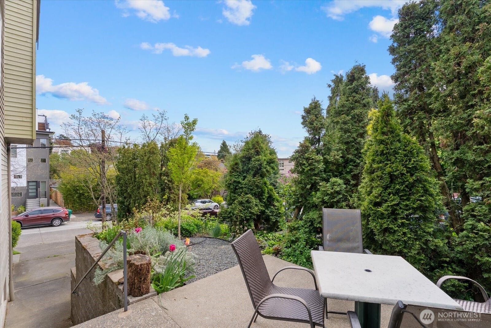 1109 N Allen Place Unit: 205