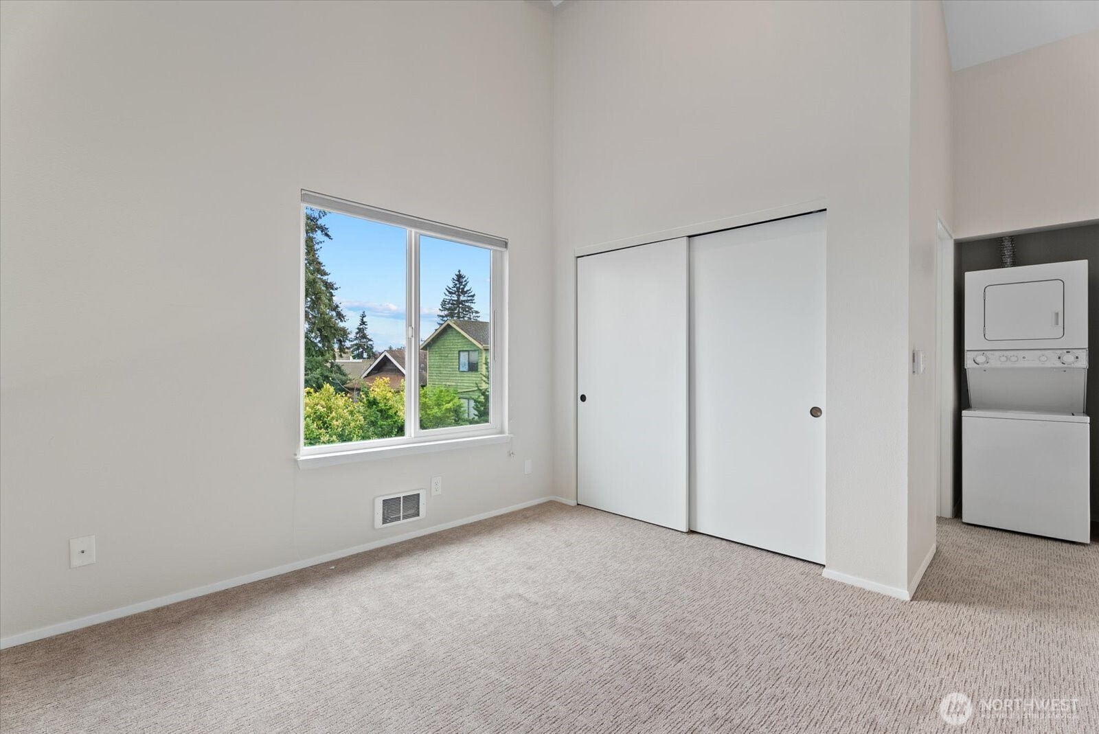 1109 N Allen Place Unit: 205