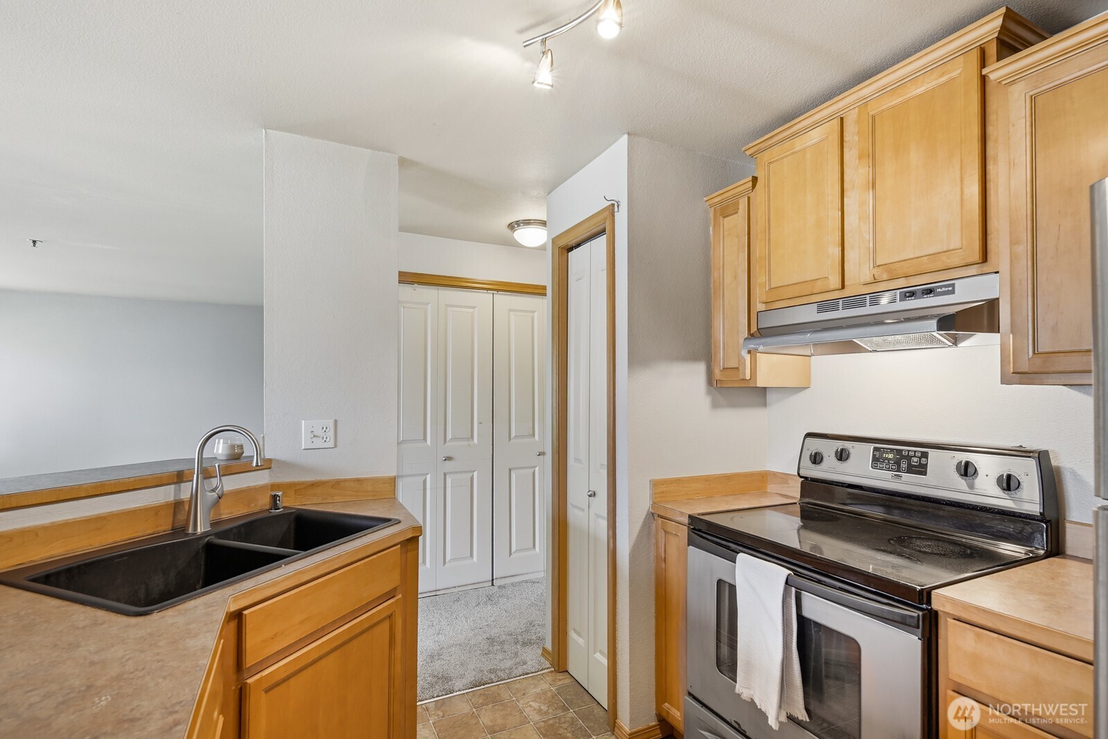 11527 Highway 99 Unit: E-206